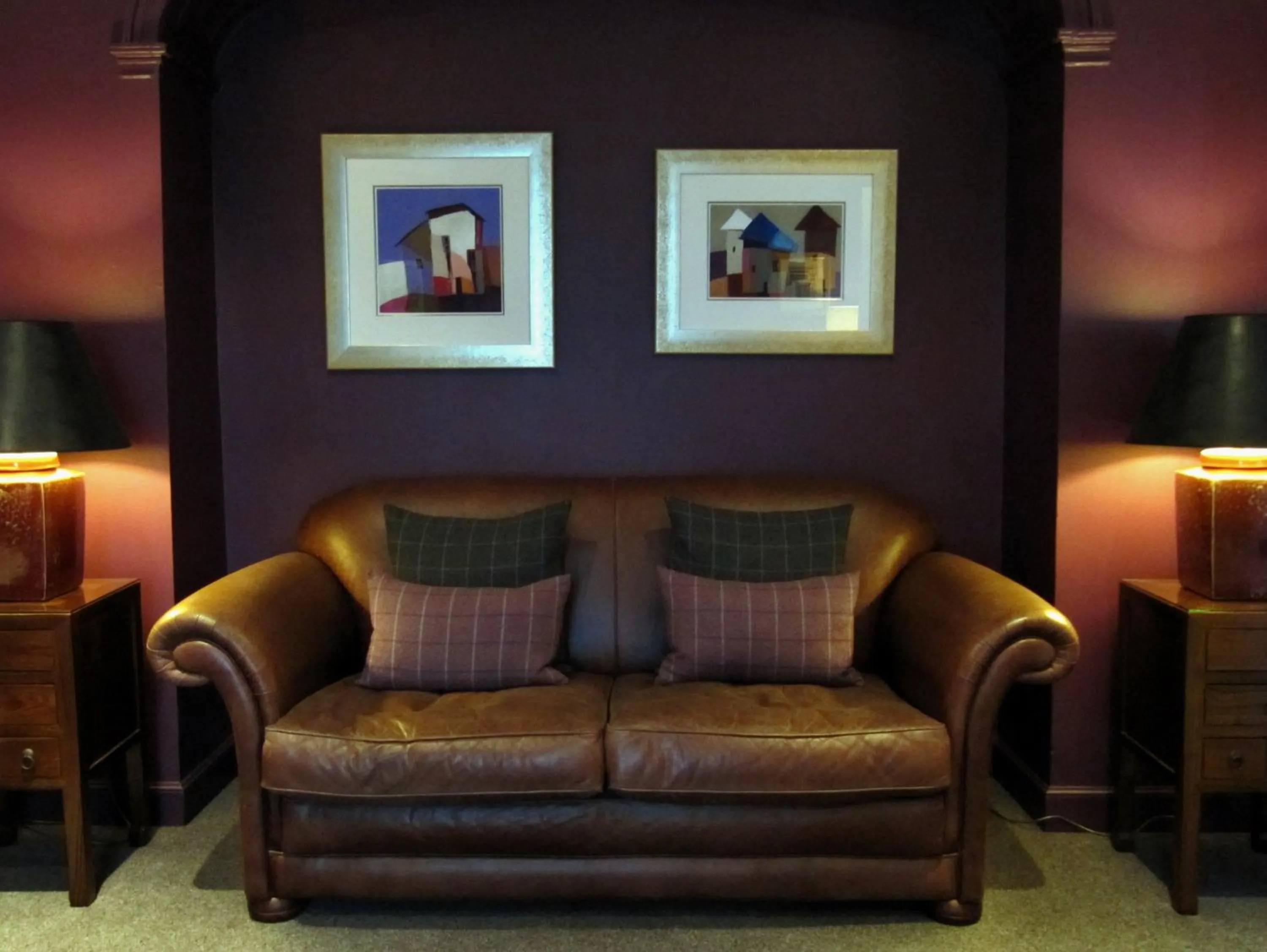 Lounge or bar in No 5 Pilmour