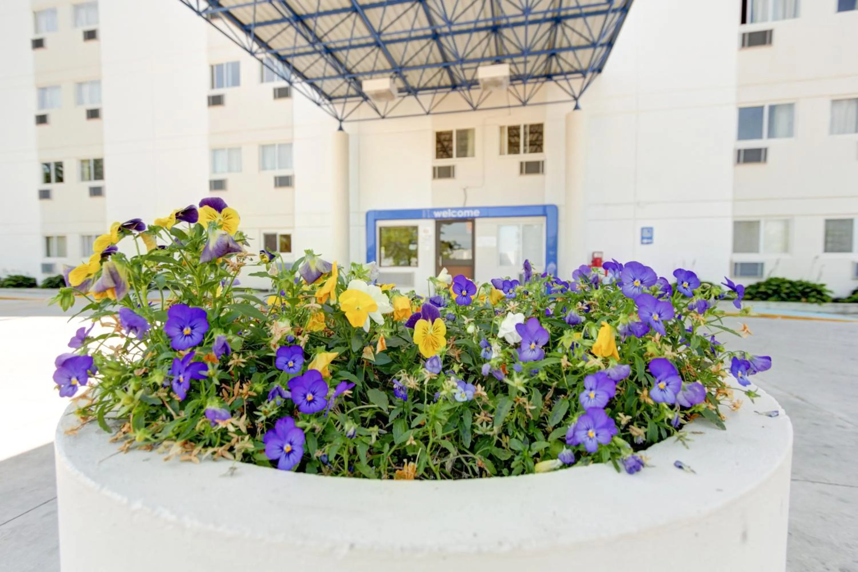 Facade/entrance in Motel 6-Portland, ME