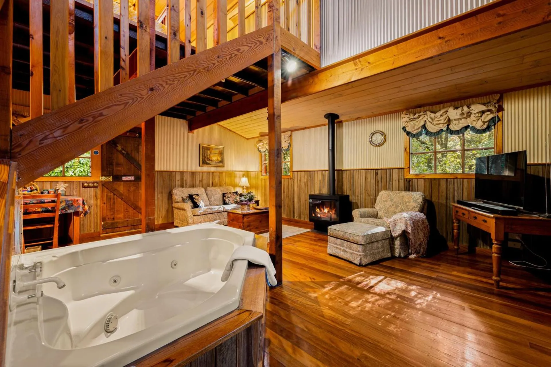 Arnica Views Summit Retreat