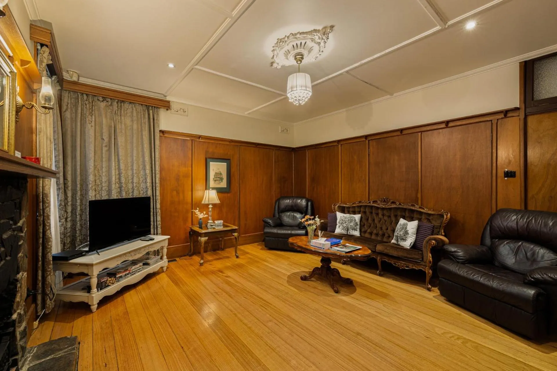 Arnica Views Summit Retreat