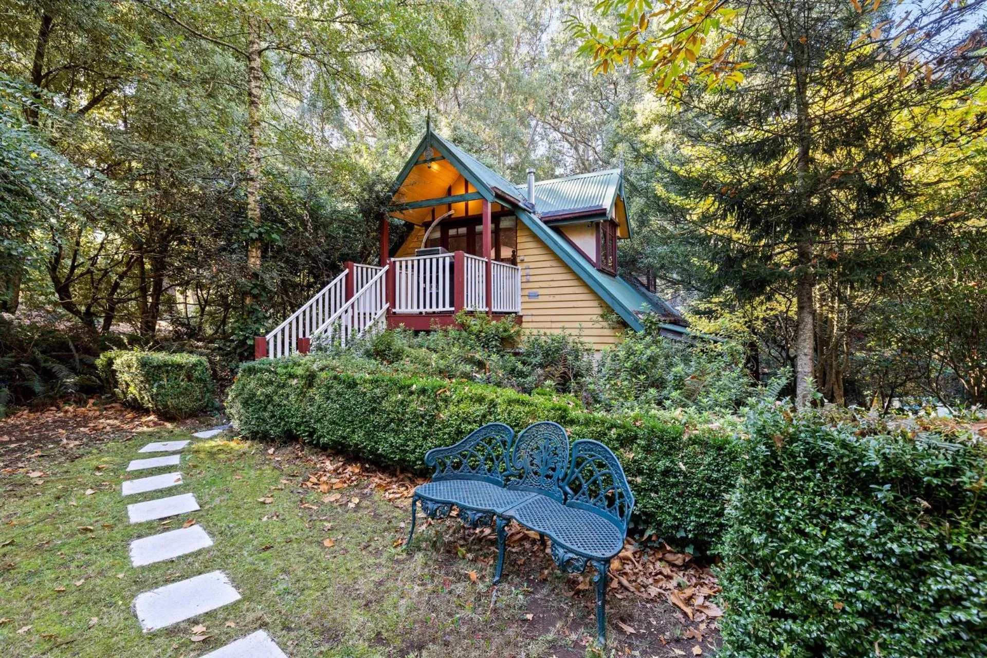 Arnica Views Summit Retreat