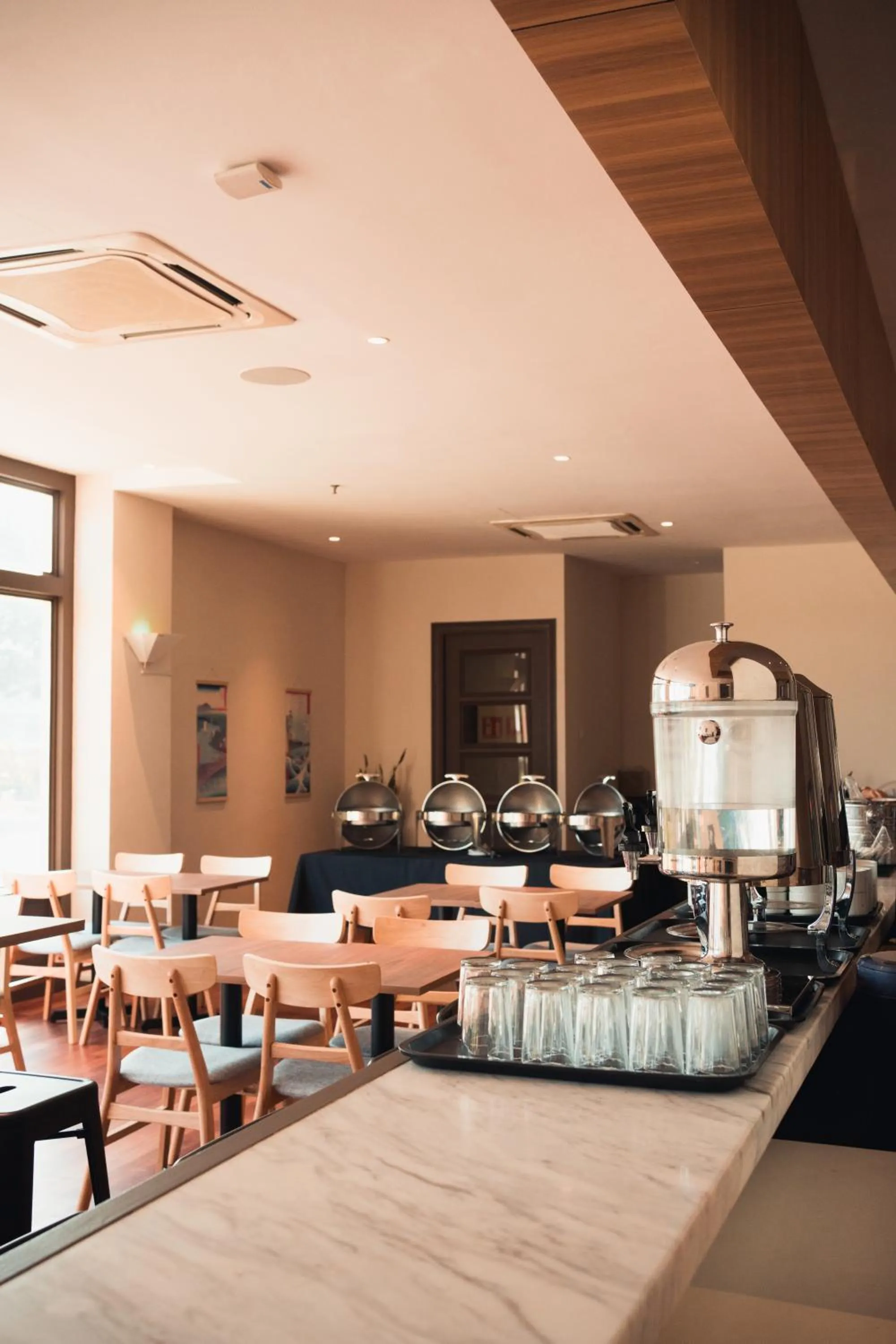 Restaurant/places to eat in Tune Hotel KLIA Aeropolis (Airport Hotel)