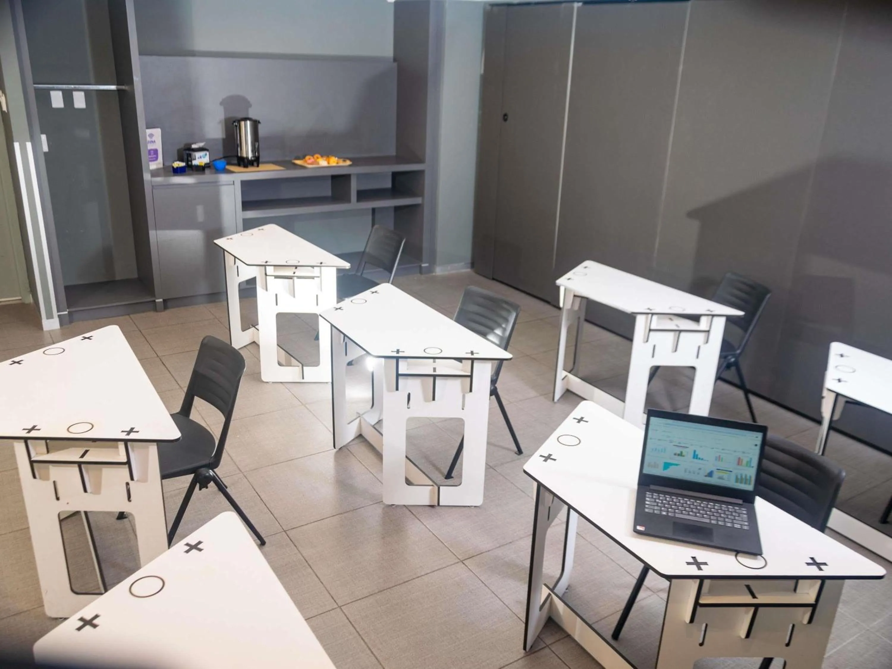 Meeting/conference room in Ibis Styles Merida Galerias