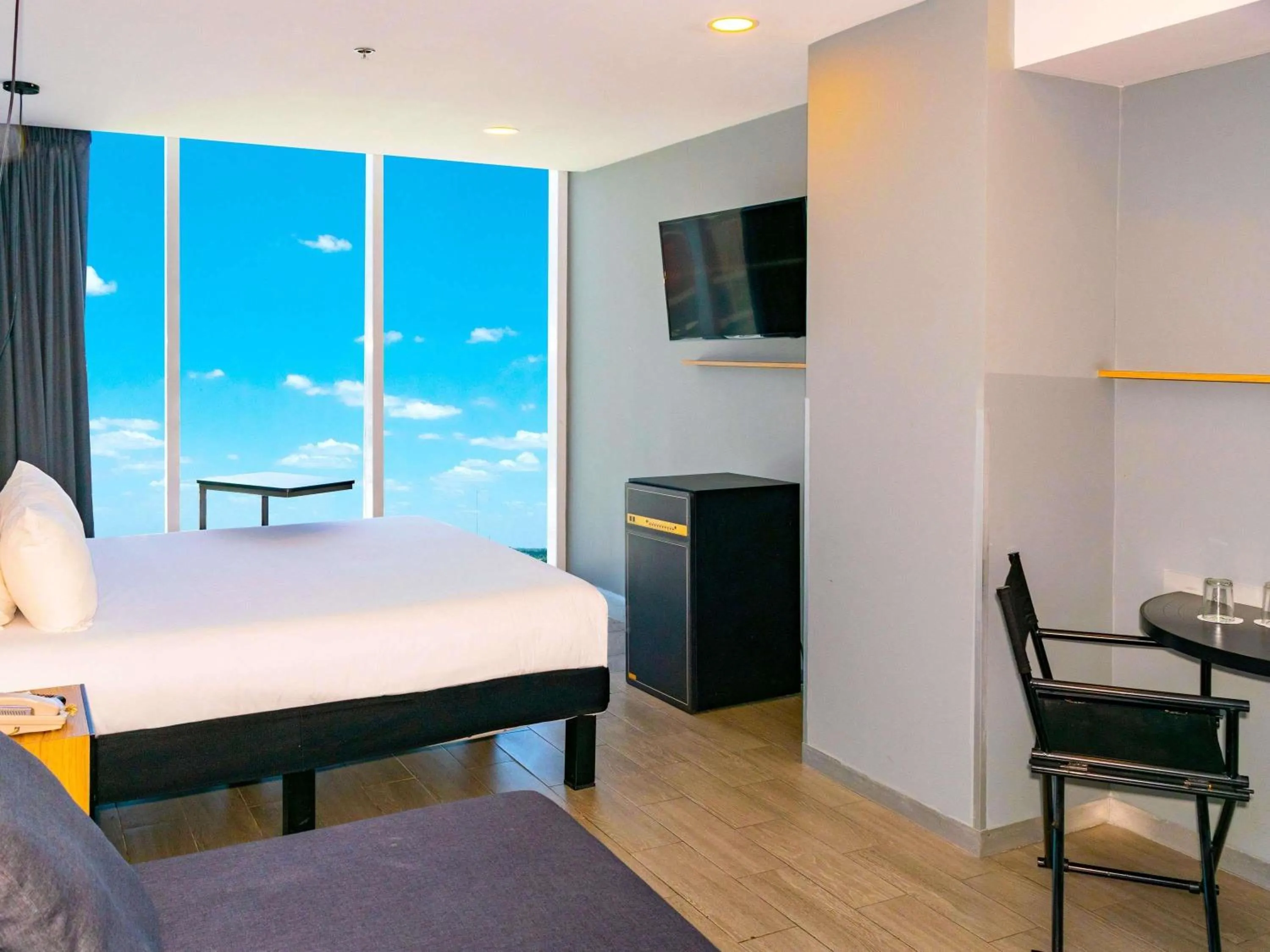 Bedroom, Bed in Ibis Styles Merida Galerias