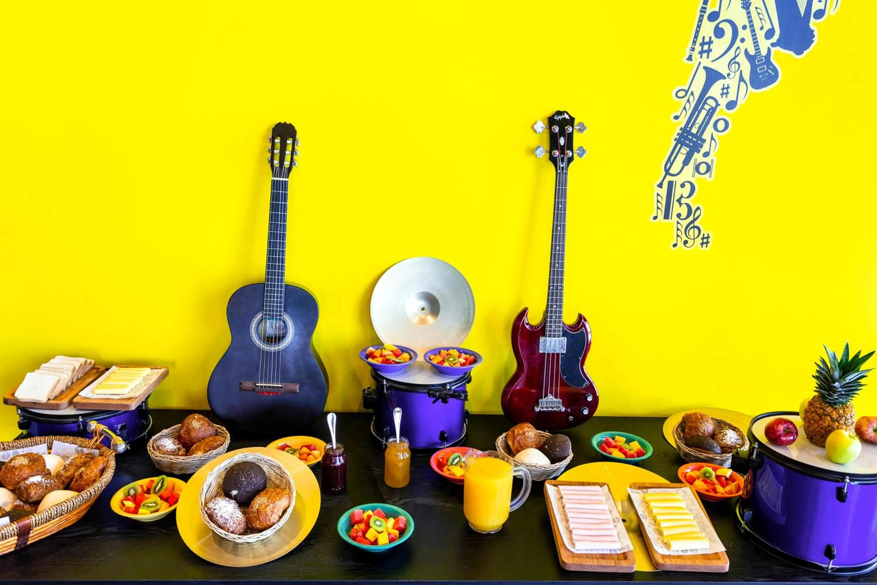 Buffet breakfast in Ibis Styles Merida Galerias