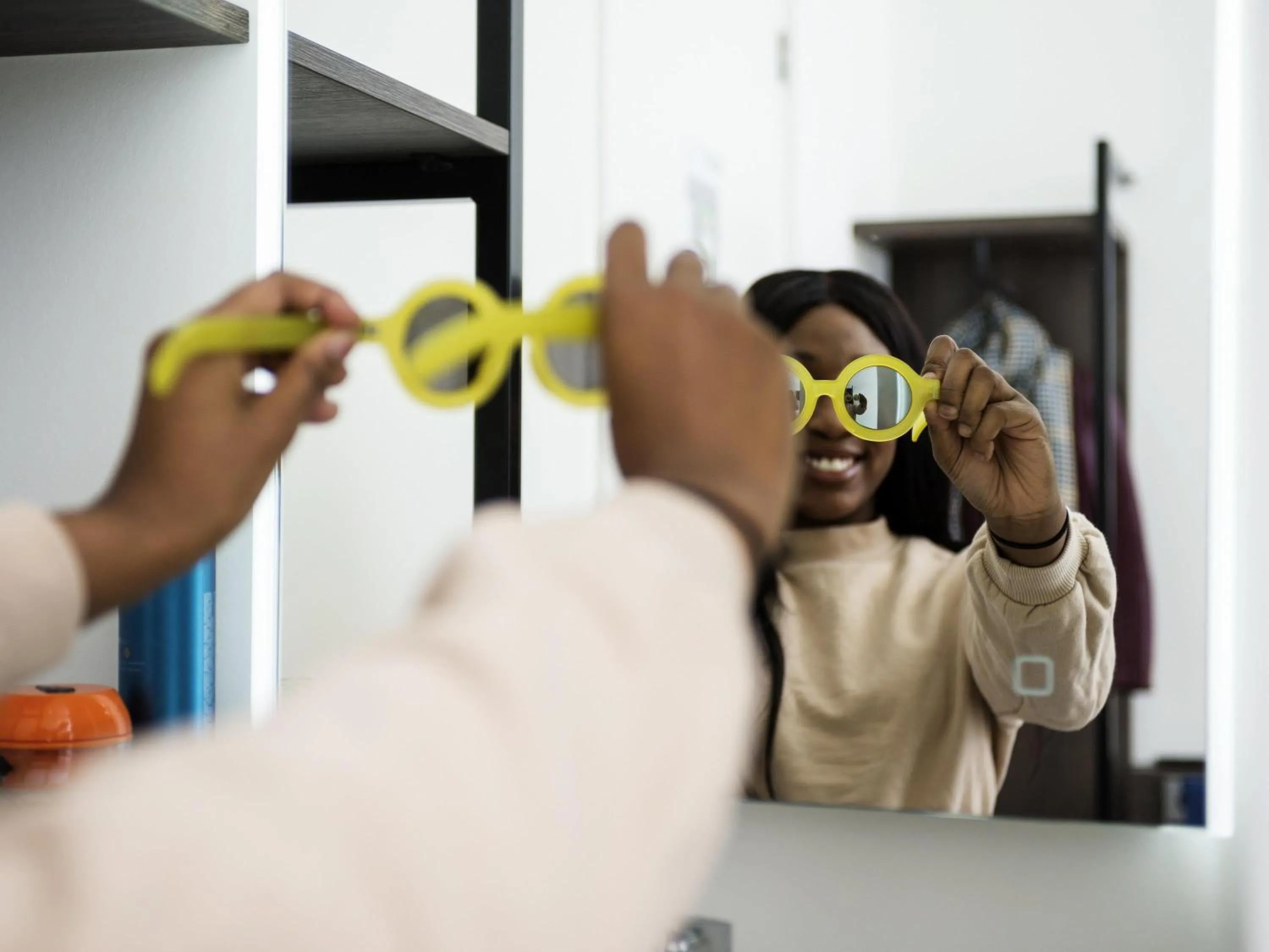 Bedroom in ibis Styles Den Haag City Centre