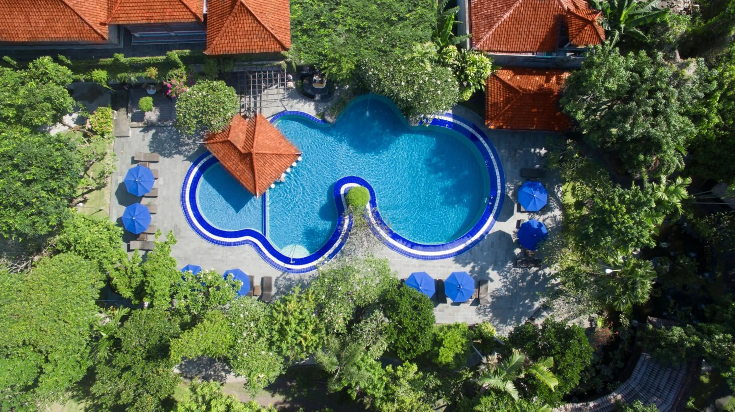 Swimming pool in Matahari Bungalow