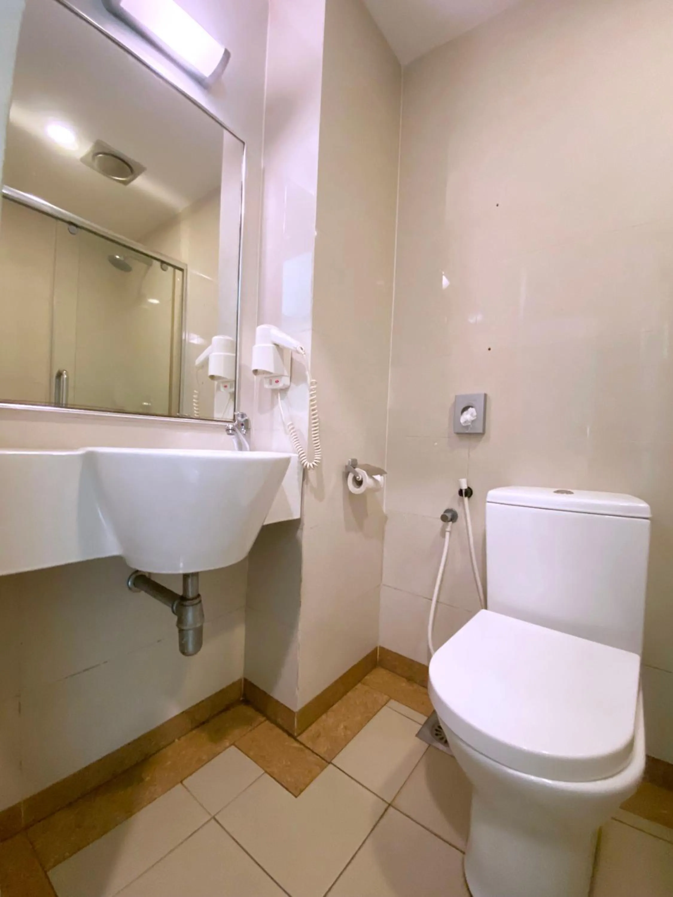 Bathroom in D'concept Hotel Kulim