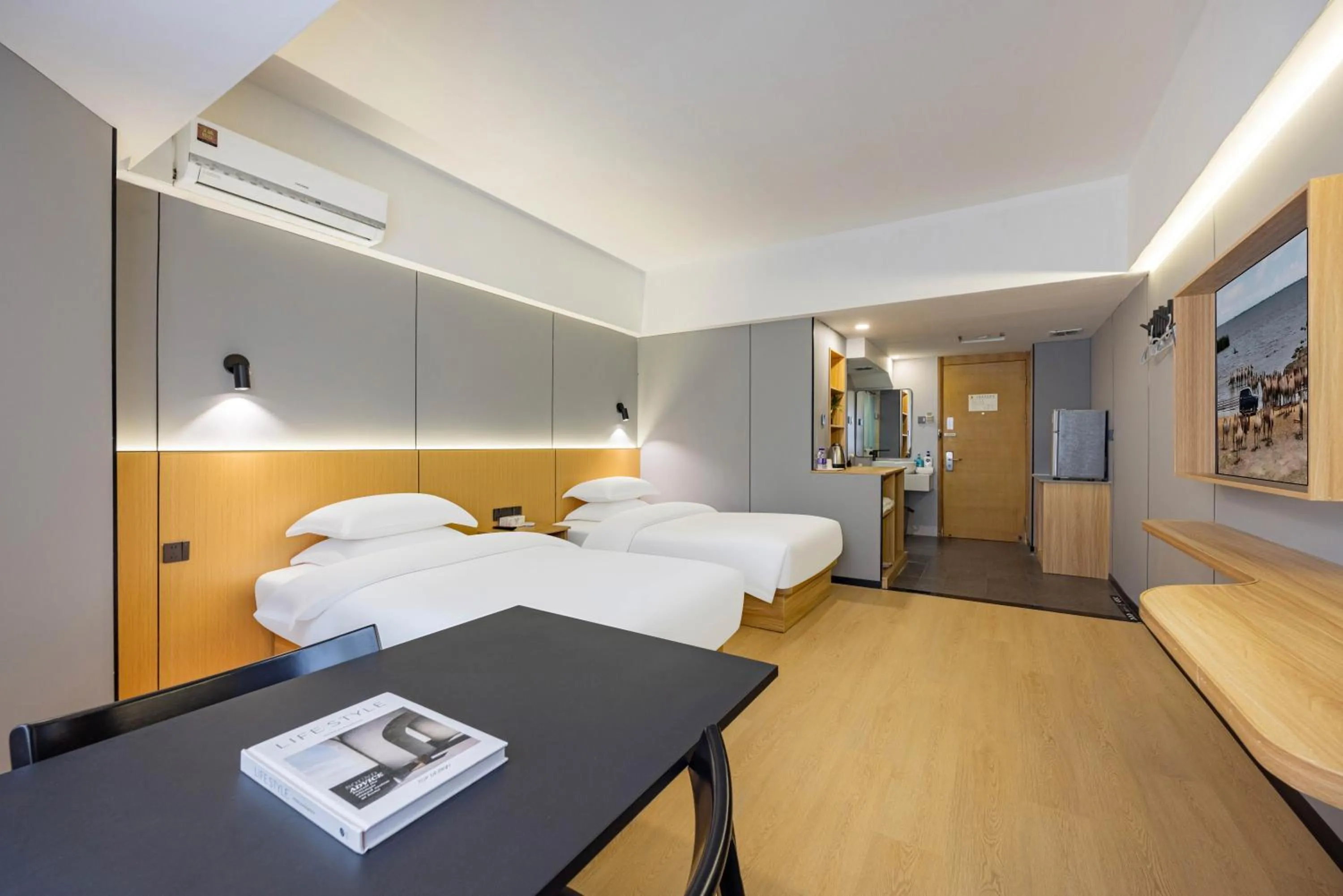 Bed in Jihao Selected Hotel