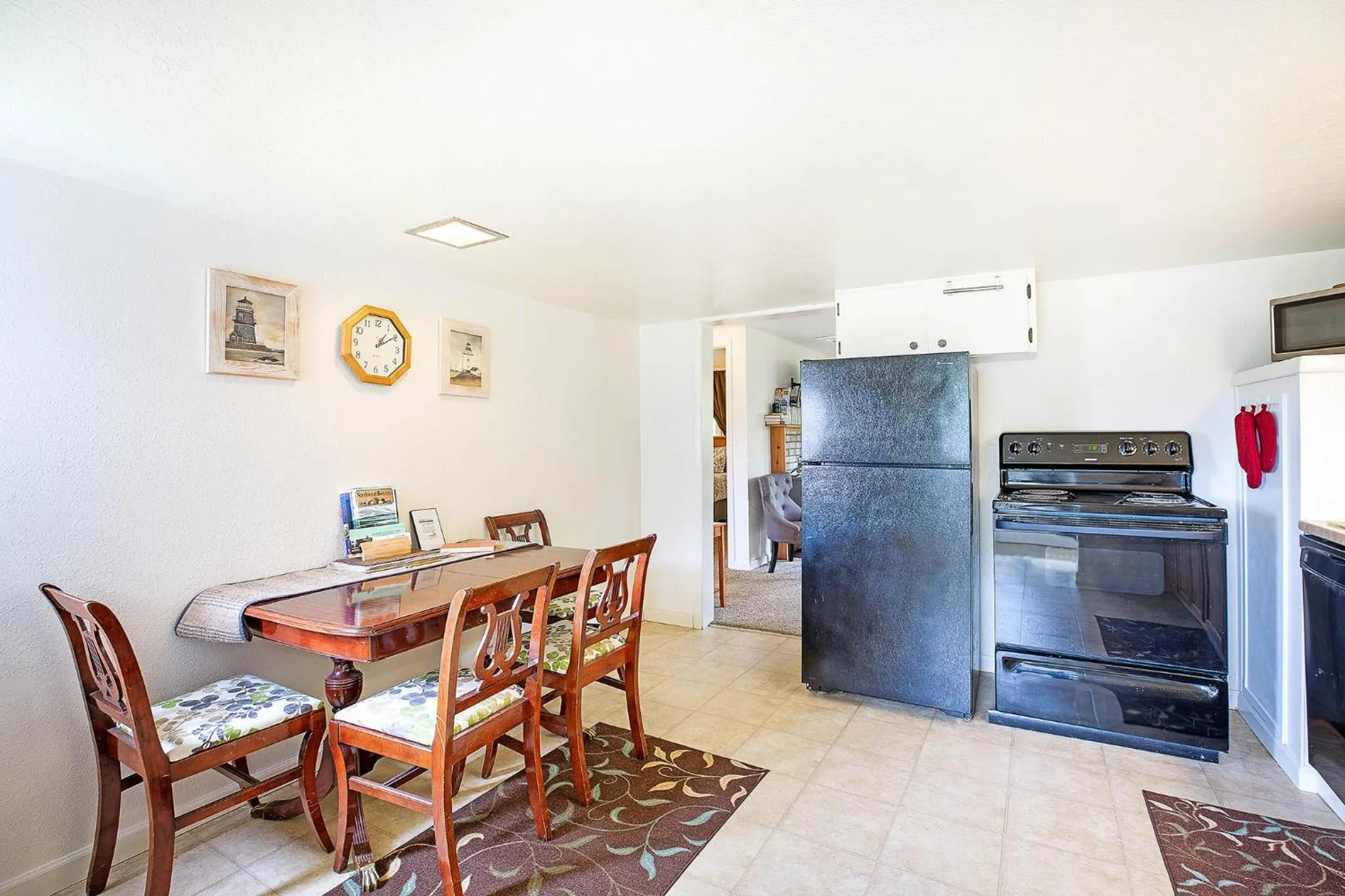 Crabbin Cabin - You Won't Be Crabby After Staying Here!