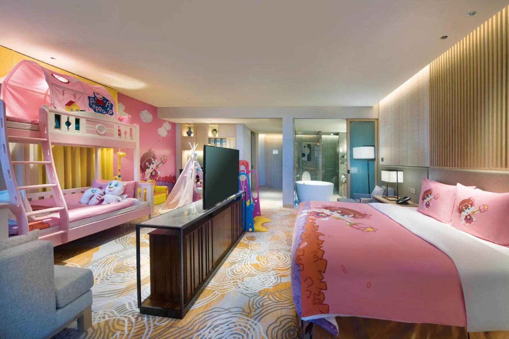 Bed in Crowne Plaza - Kunming Ancient Dian Town by IHG