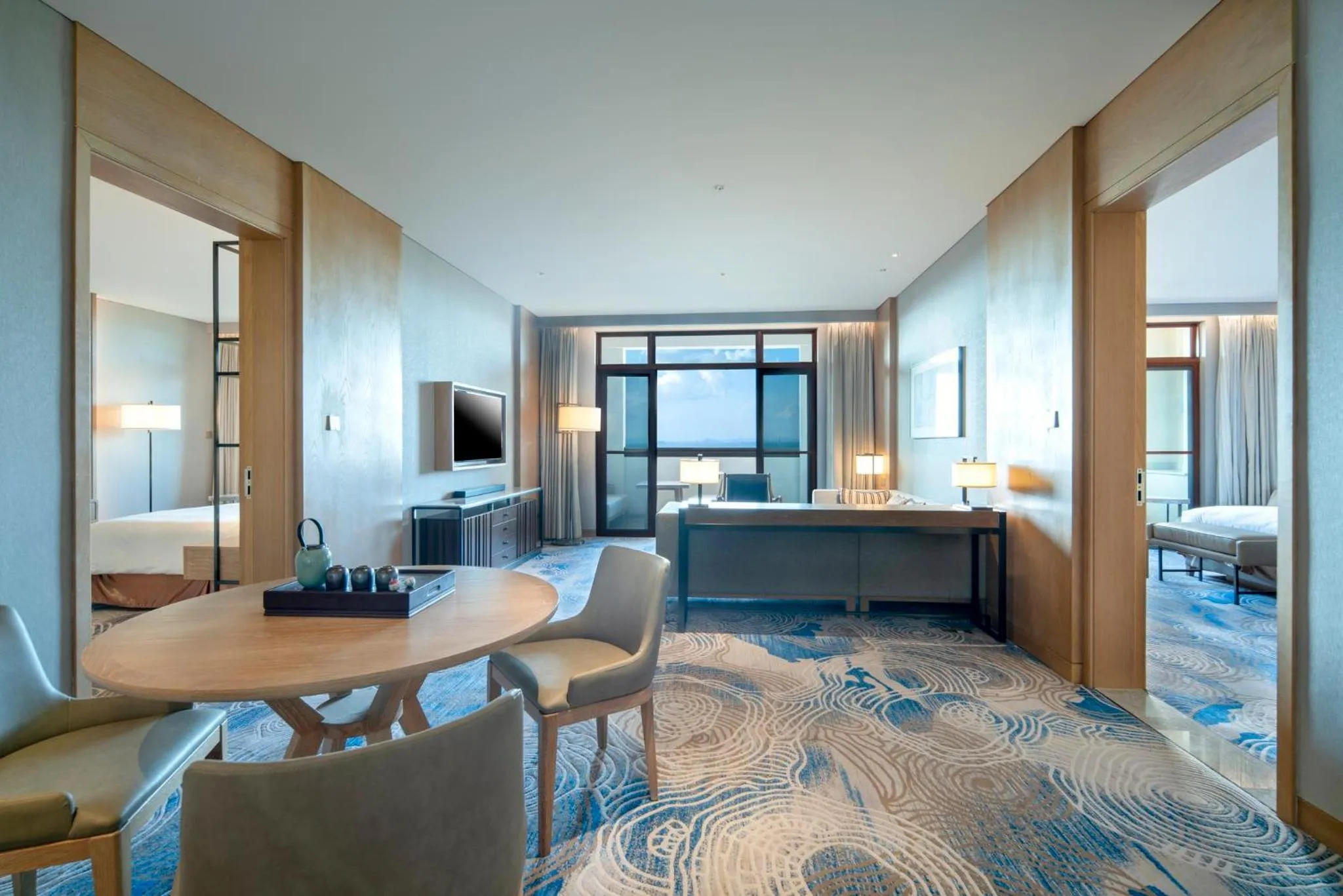 Photo of the whole room in Crowne Plaza - Kunming Ancient Dian Town by IHG