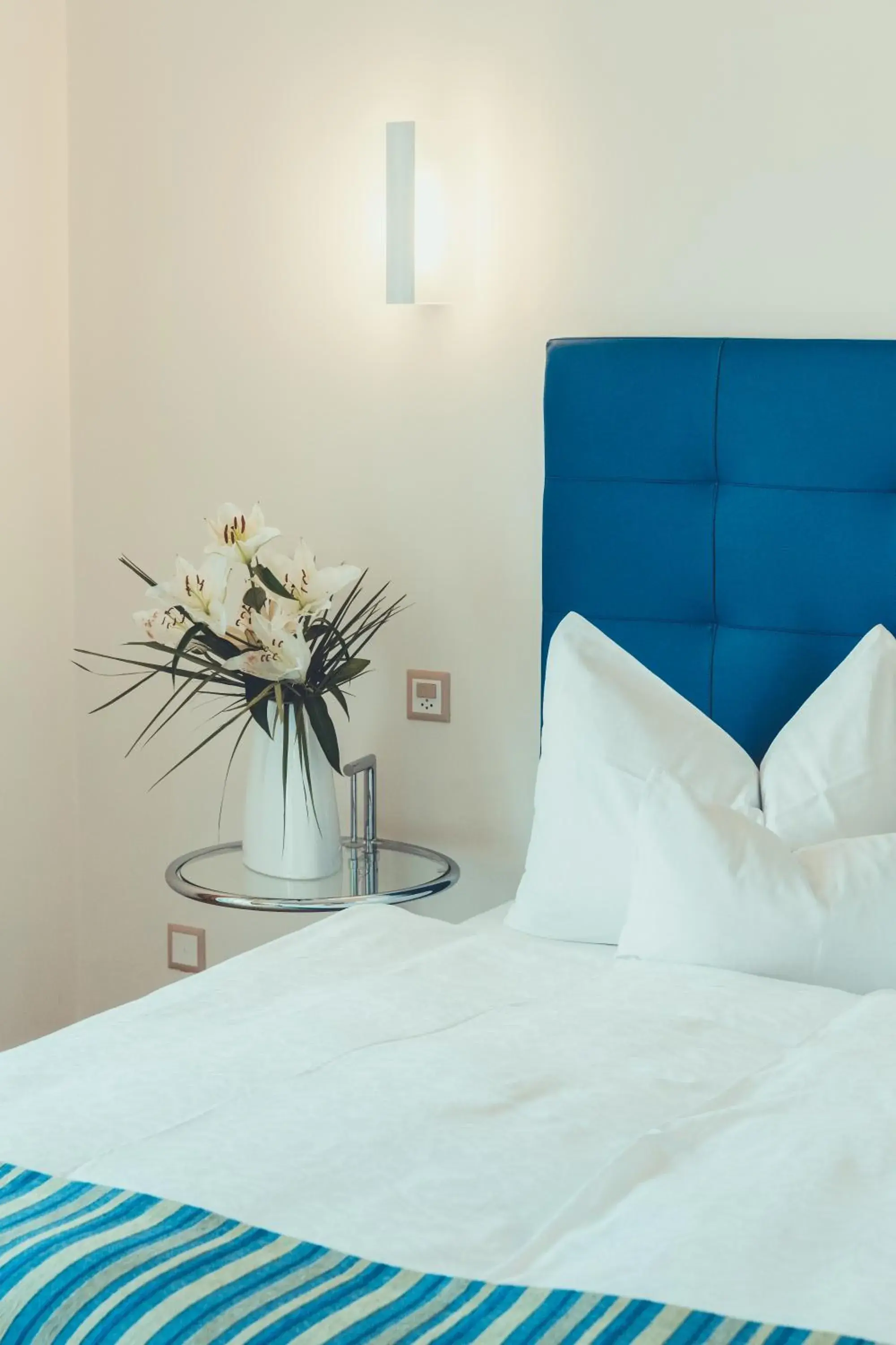 Superior Double Room with Lake View in Hotel Tobler Superior Double Room with Lake View in Hotel Tobler