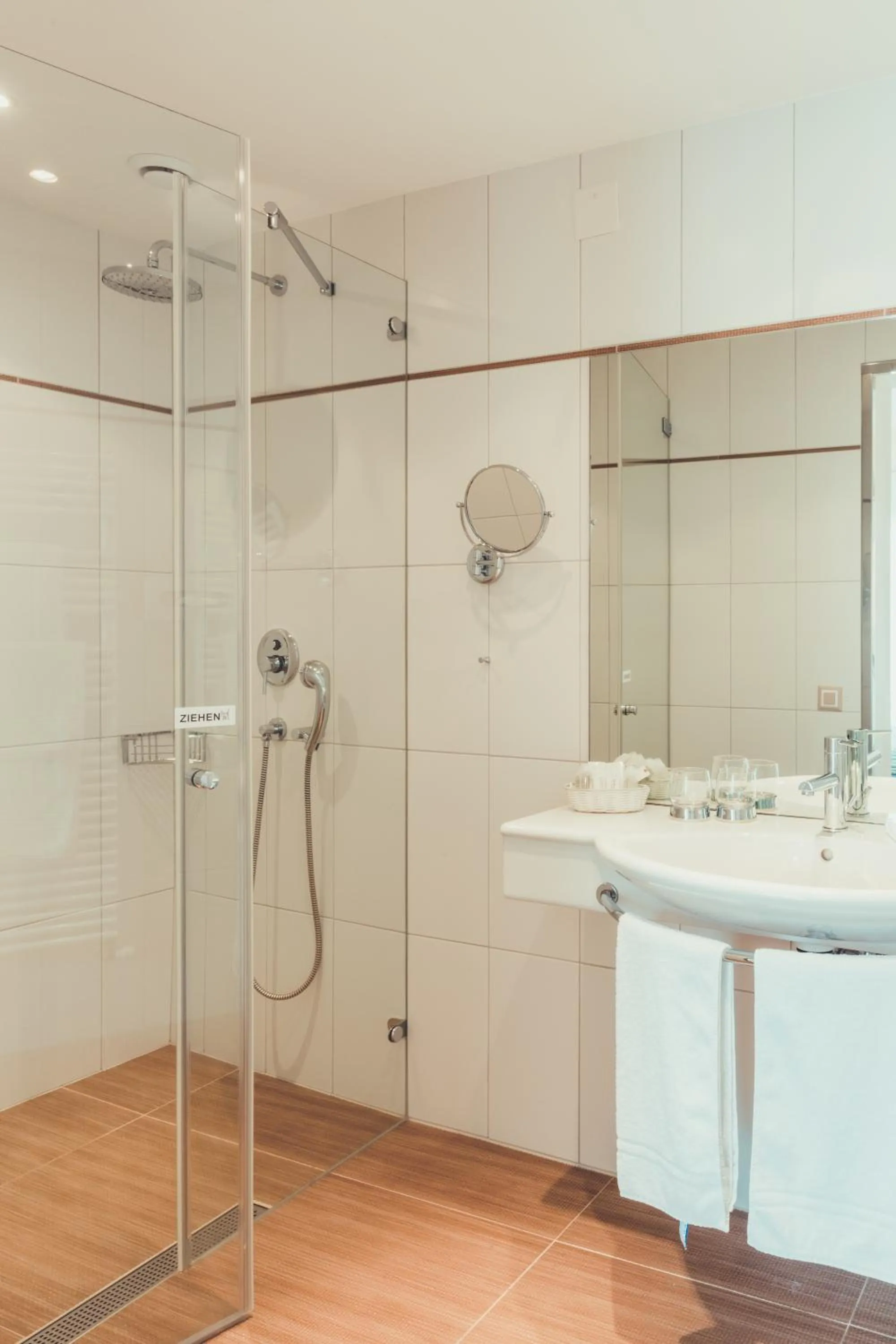 Bathroom in Hotel Tobler