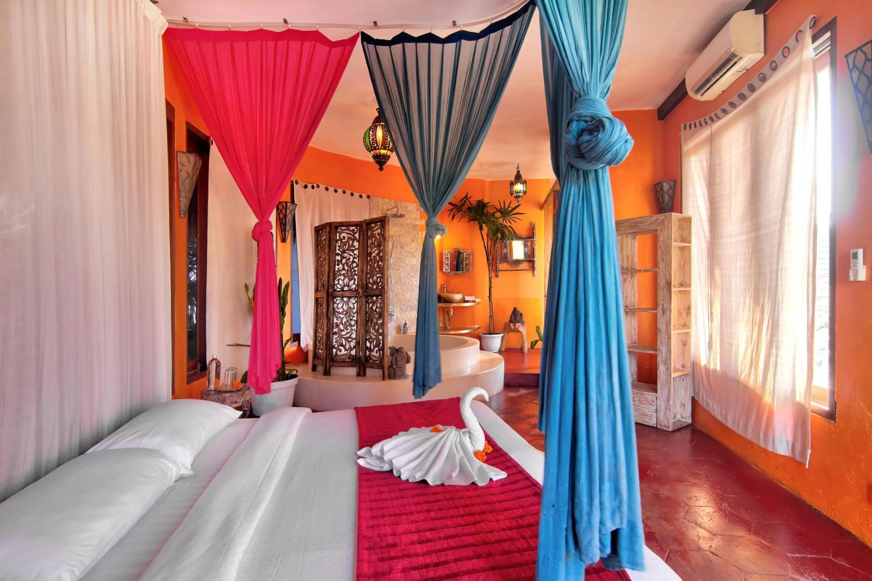 Sannyas Boutique Hotel