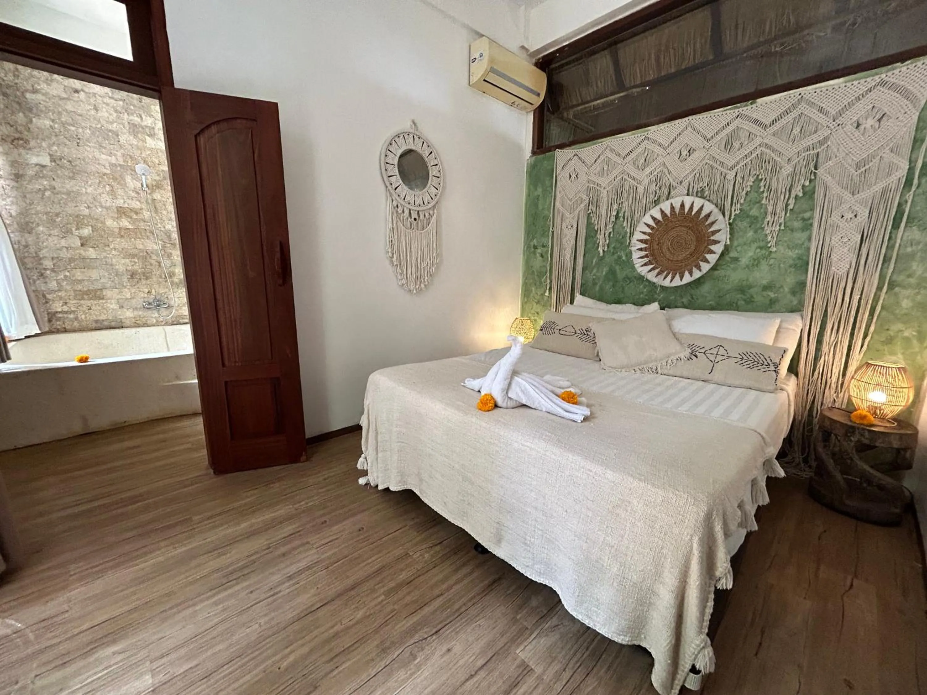 Sannyas Boutique Hotel