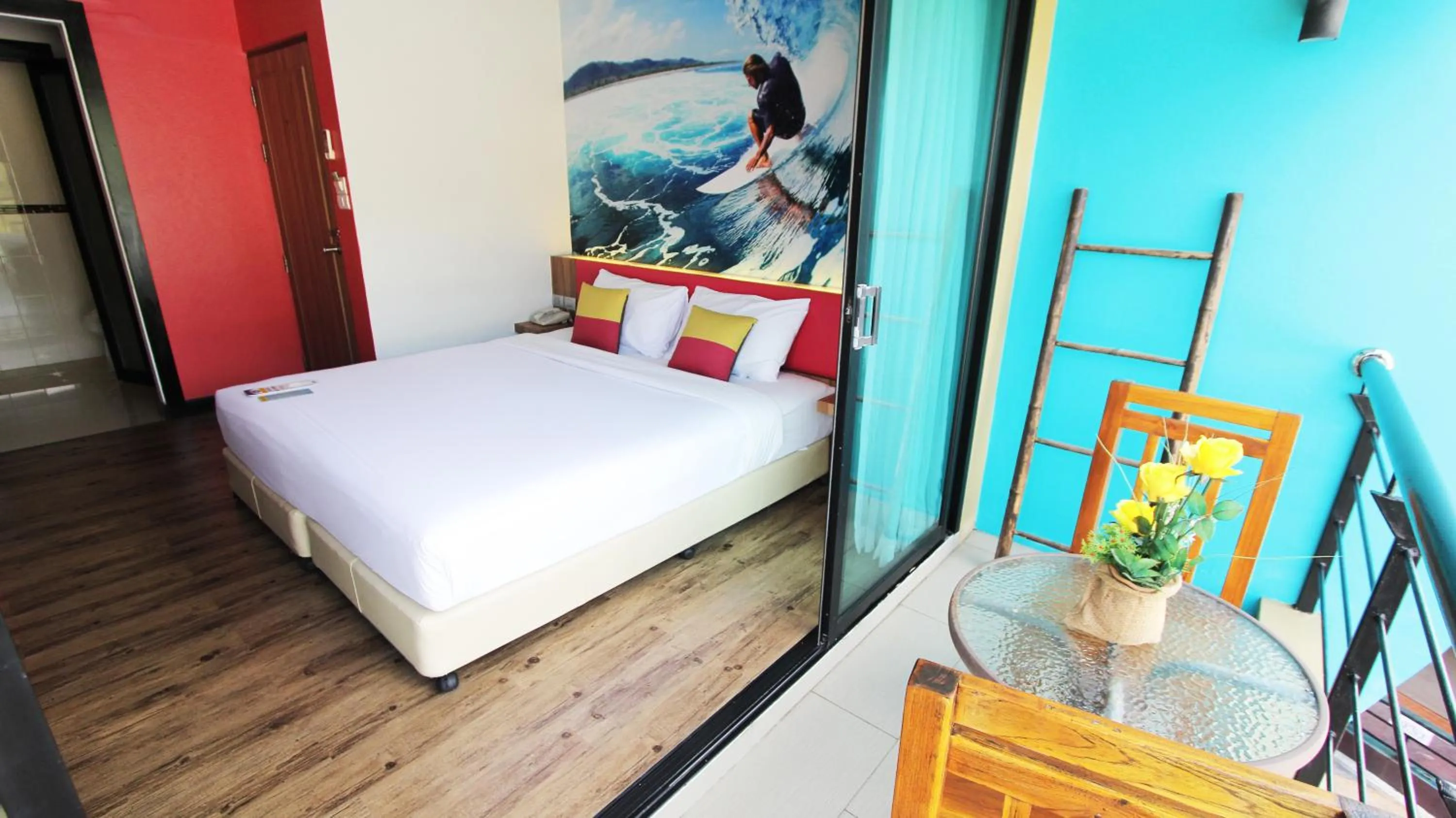 Photo of the whole room, Bed in Must Sea Hotel - SHA Hotel