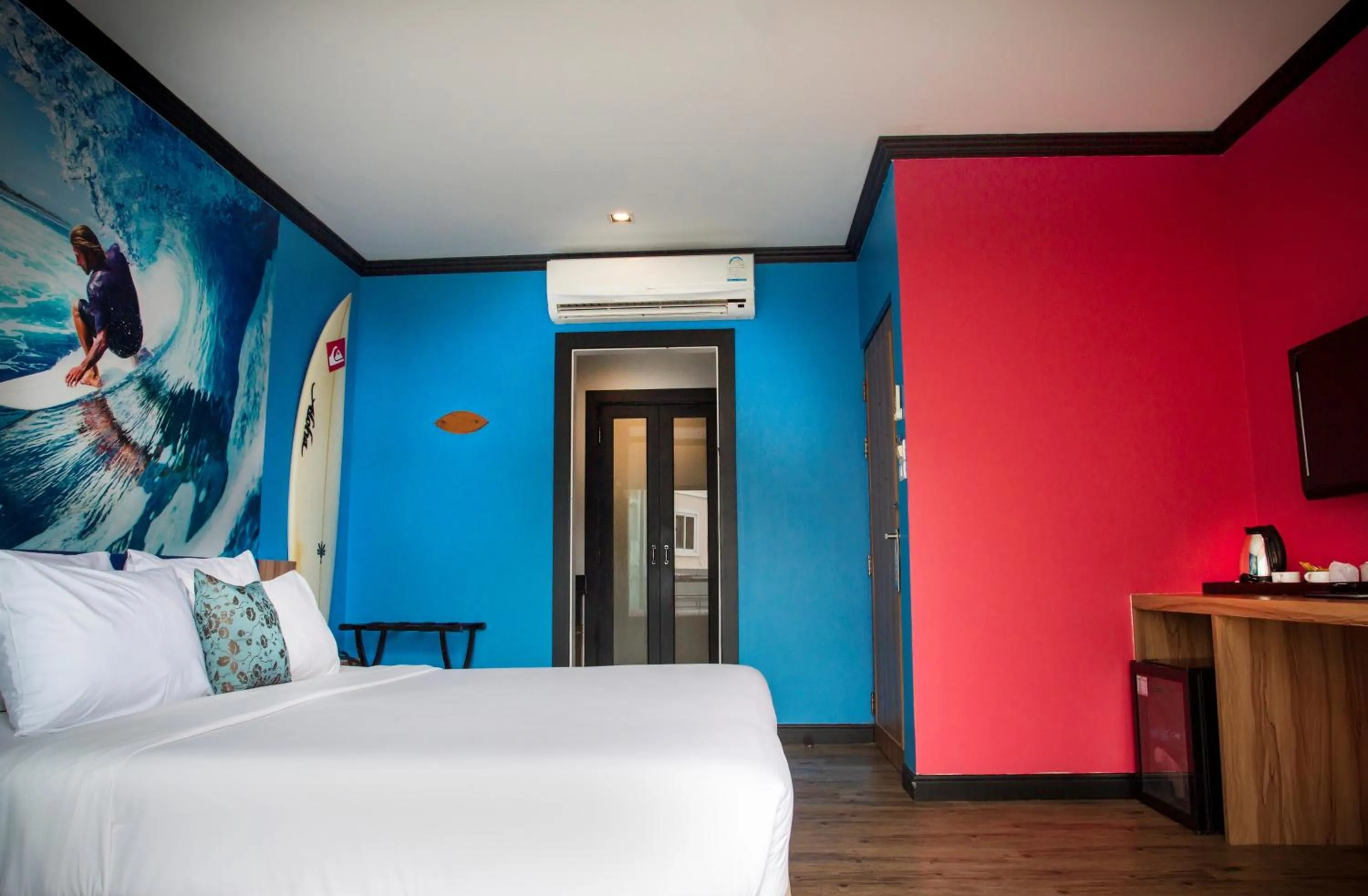 Bedroom, Bed in Must Sea Hotel - SHA Hotel