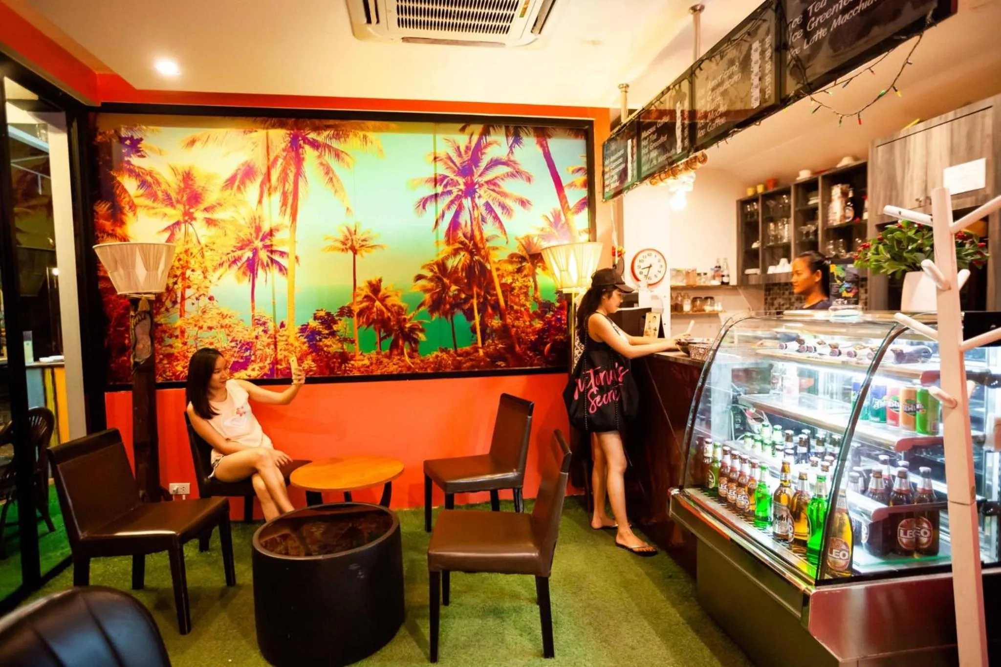 Food and drinks in Must Sea Hotel - SHA Hotel