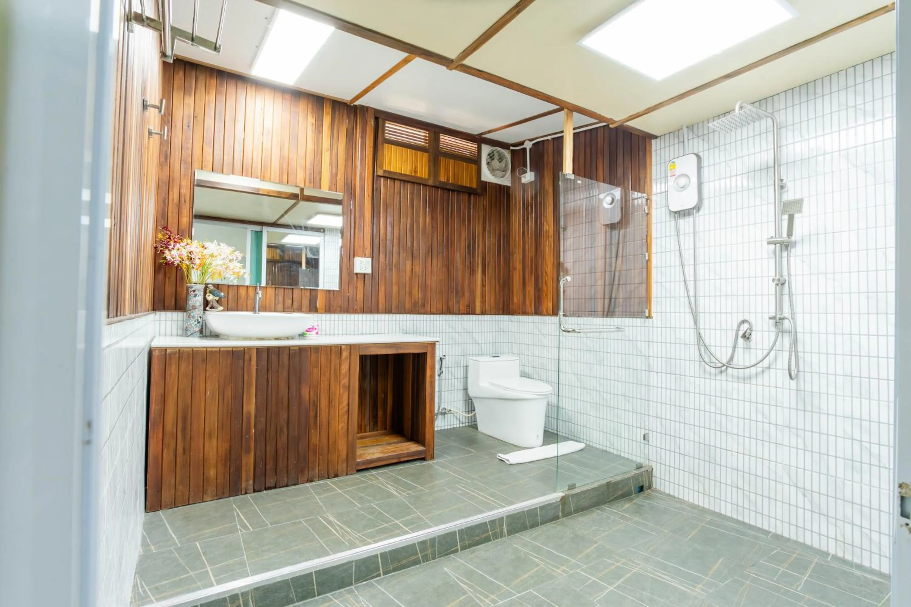 Bathroom in Varni Homestay