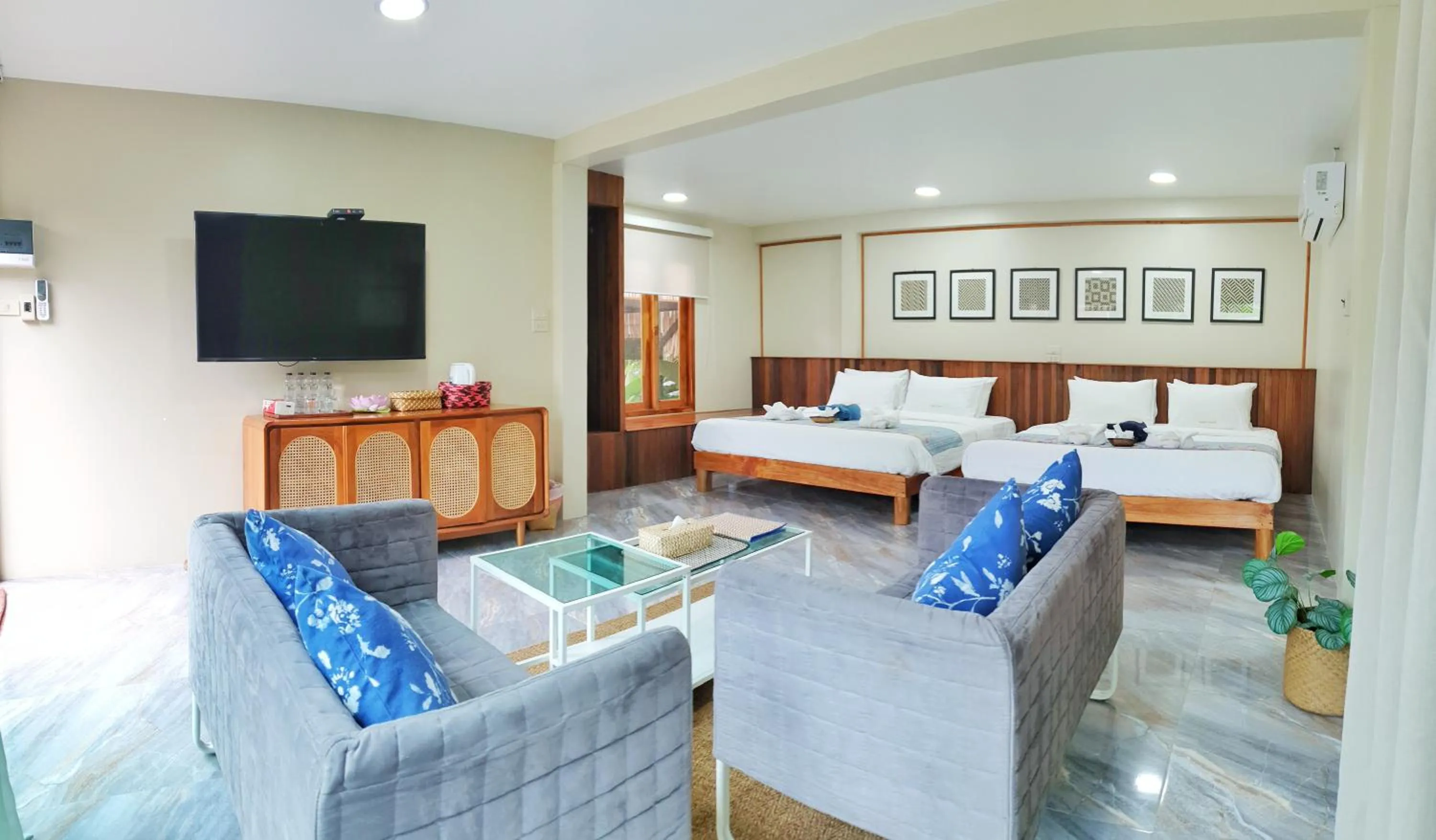 Photo of the whole room, Bed in Varni Homestay