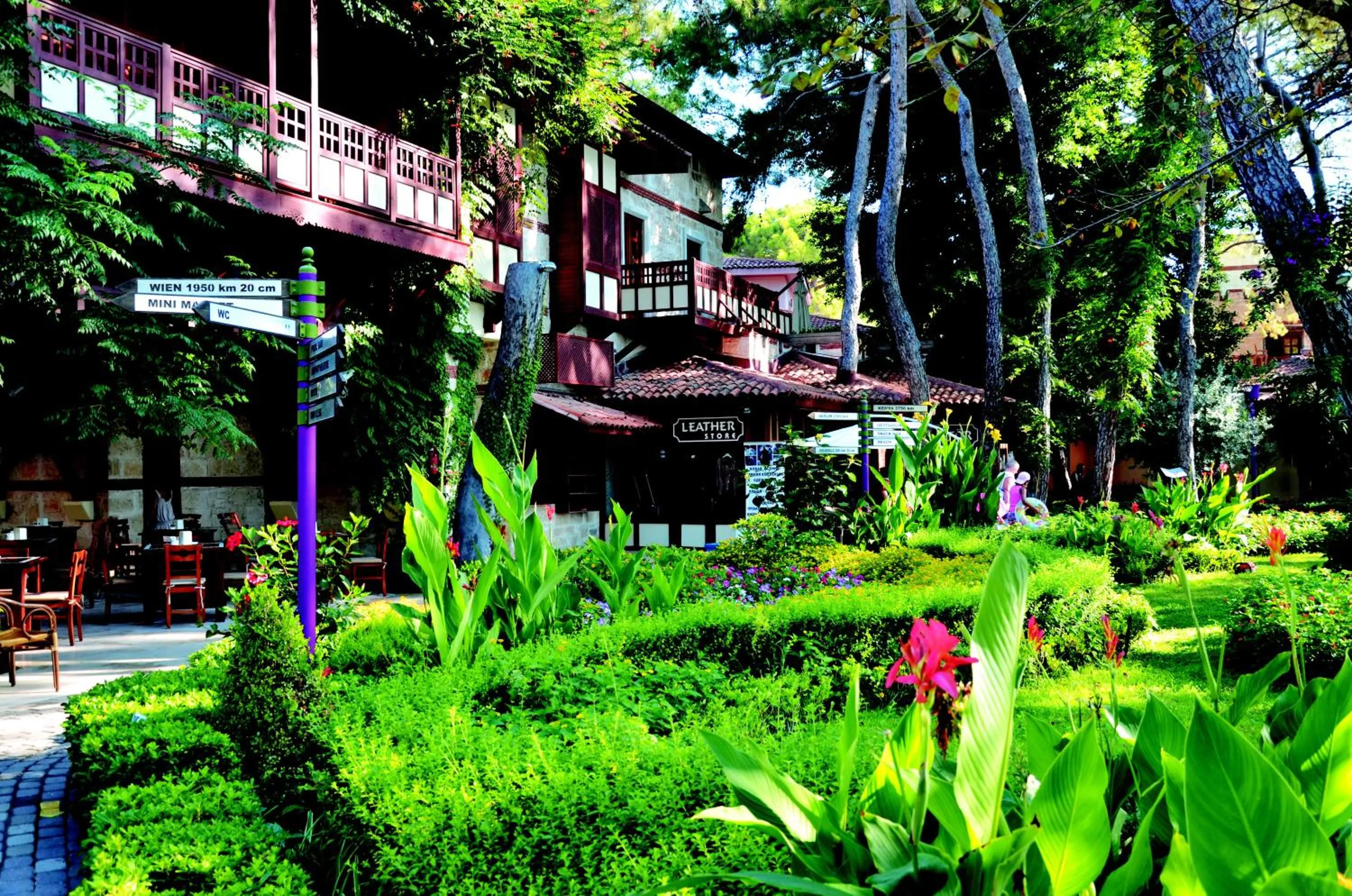 Garden in Ulusoy Kemer Holiday Club - Kids Concept