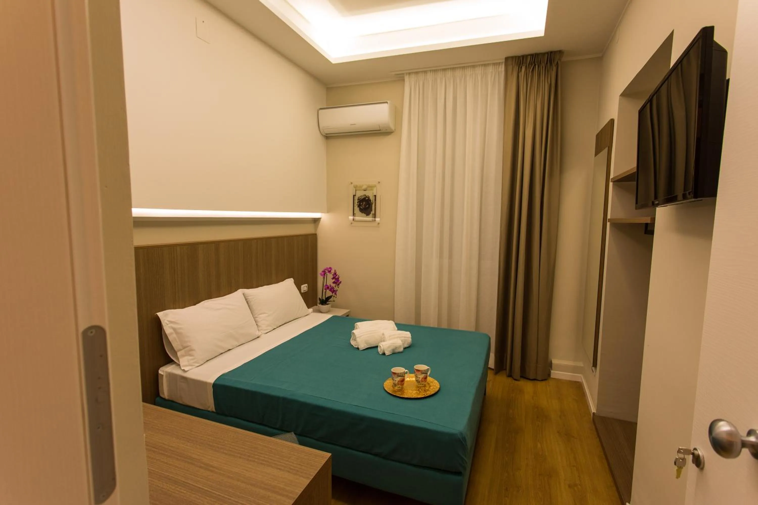 Photo of the whole room, Bed in Le Affacciate Bruzie Home Guest House