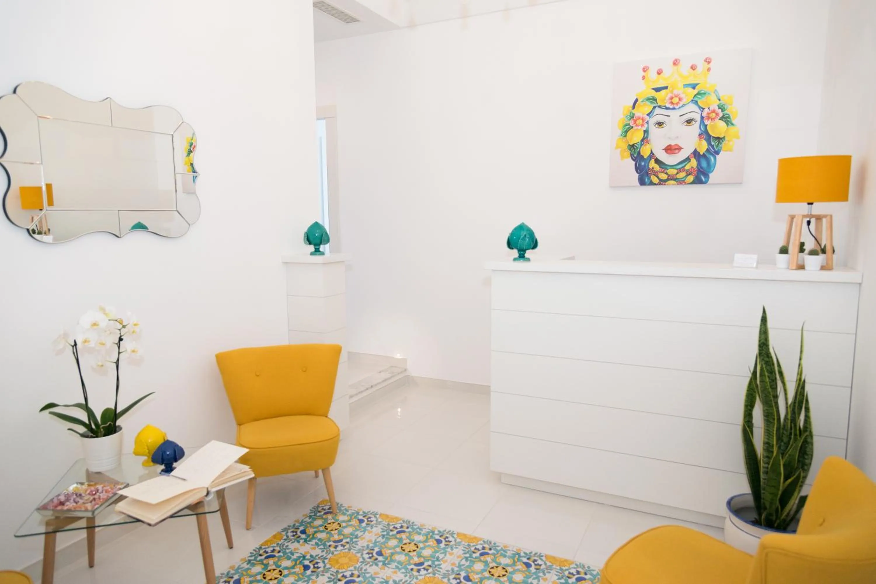 Seating area in Sorrento Stylish Rooms