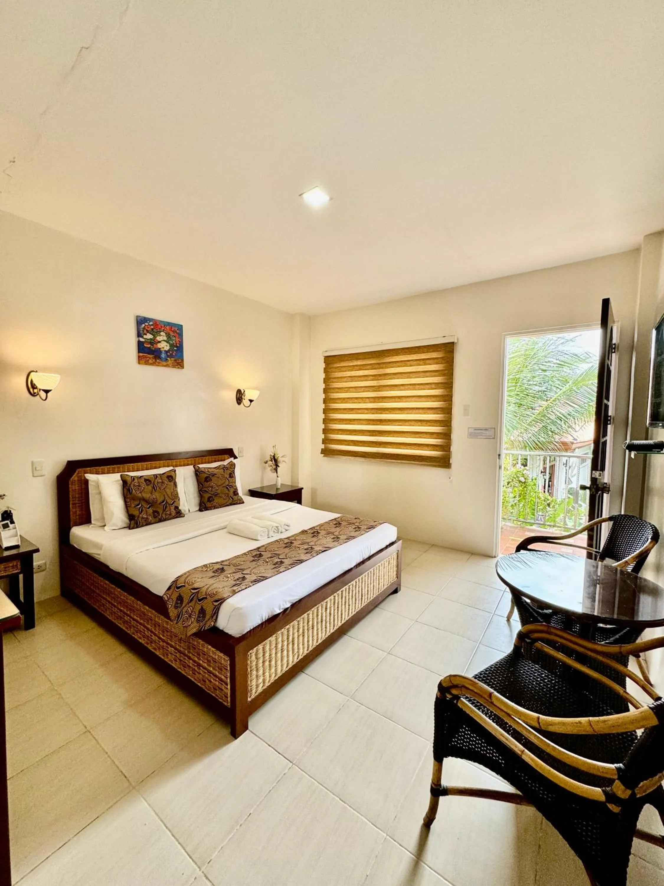 Bed in Marick Beach Resort