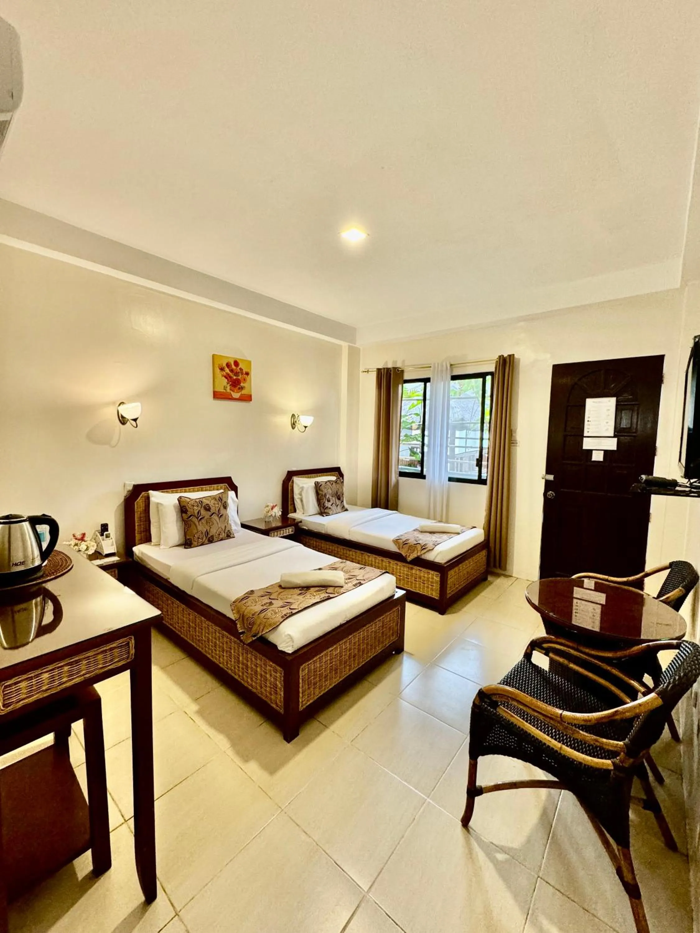 Bed in Marick Beach Resort