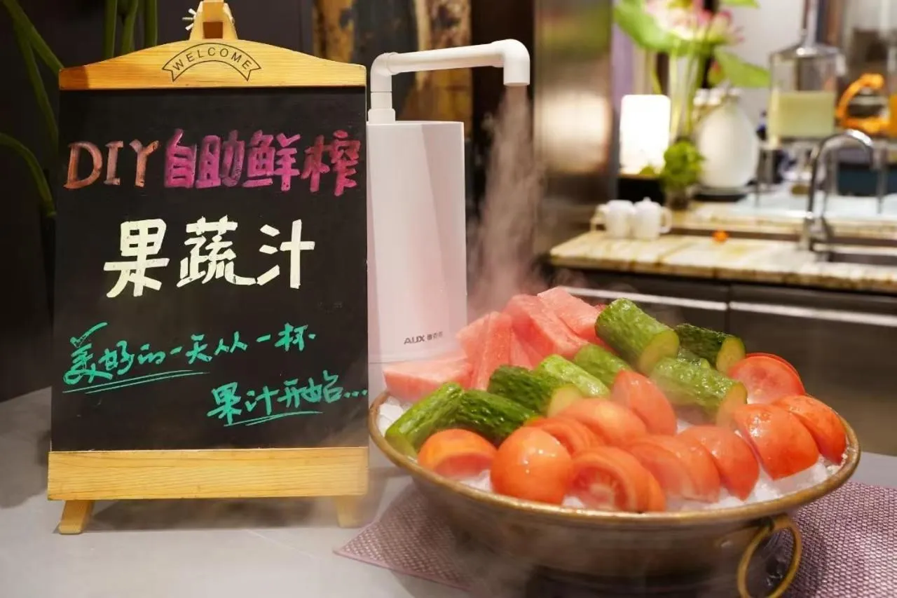 Restaurant/places to eat in Chengdu Tibetan Hotel