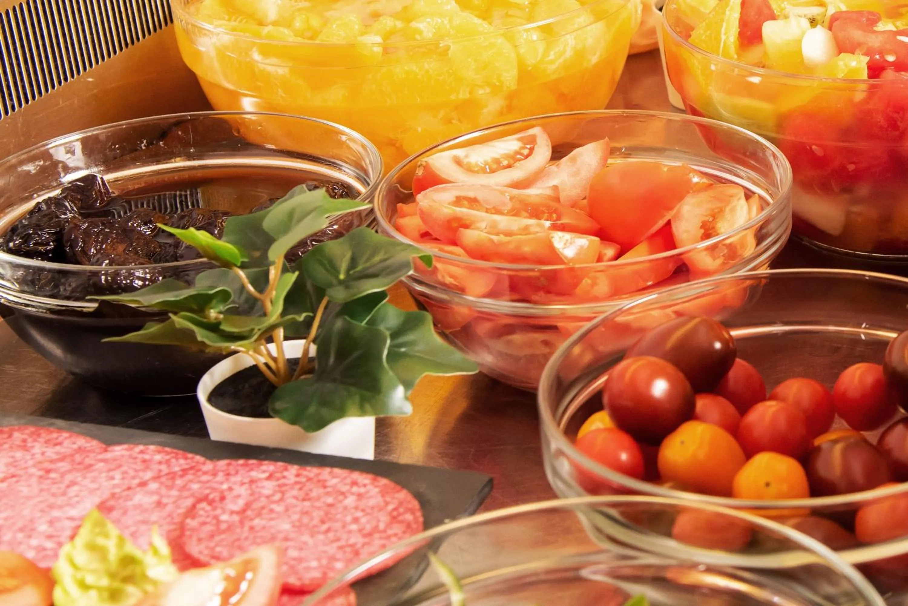 Breakfast in Crowne Plaza Manchester City Centre by IHG