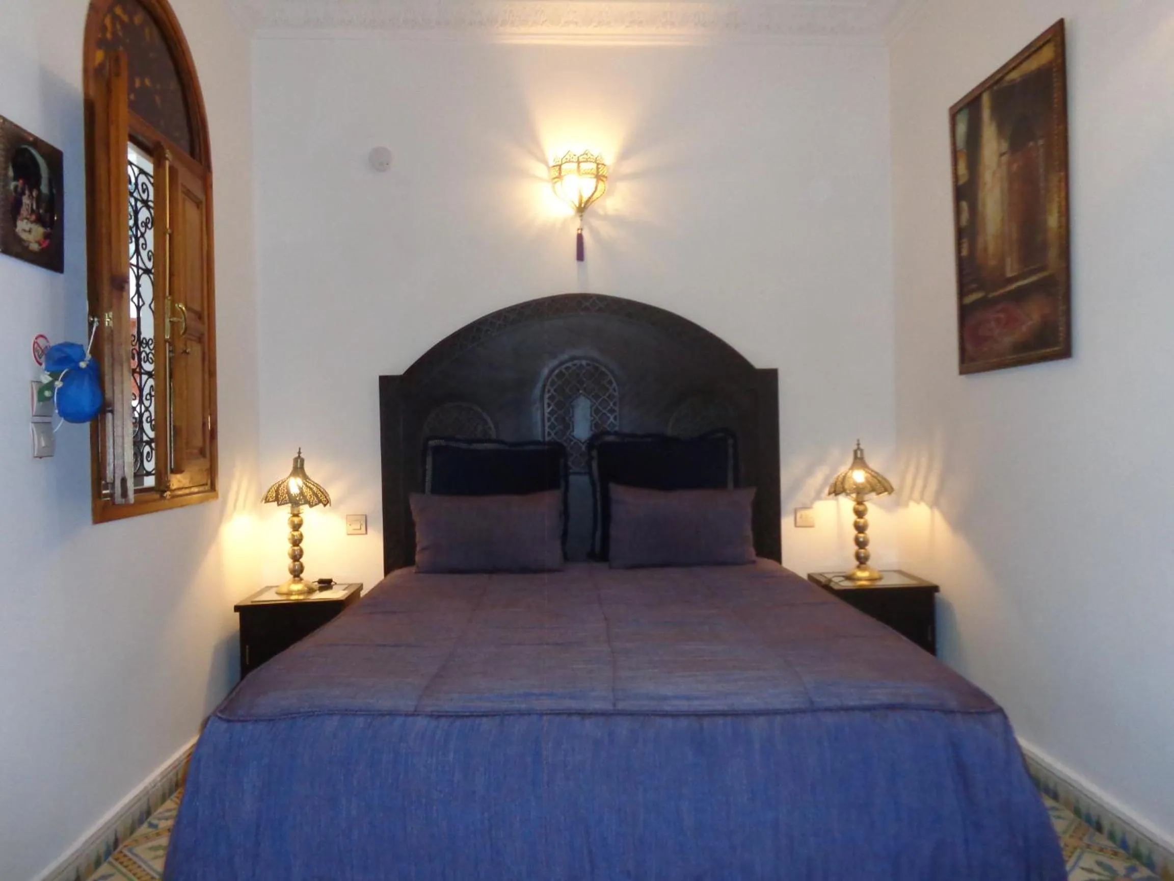 Photo of the whole room, Bed in Riad Mouna