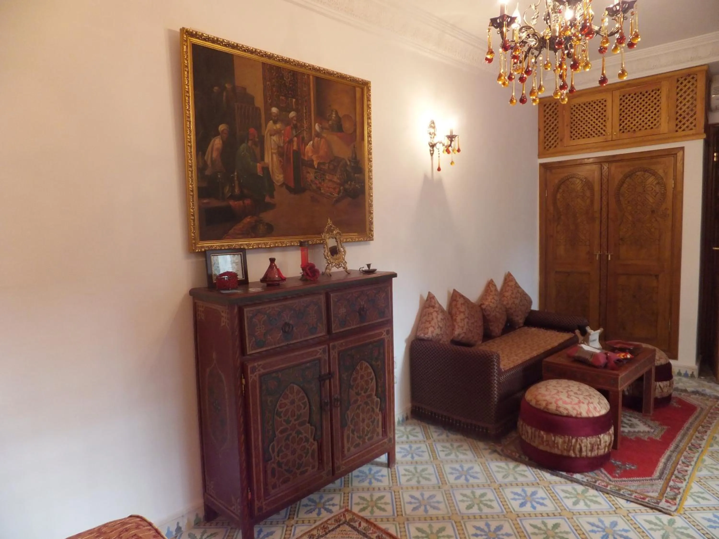 Photo of the whole room in Riad Mouna