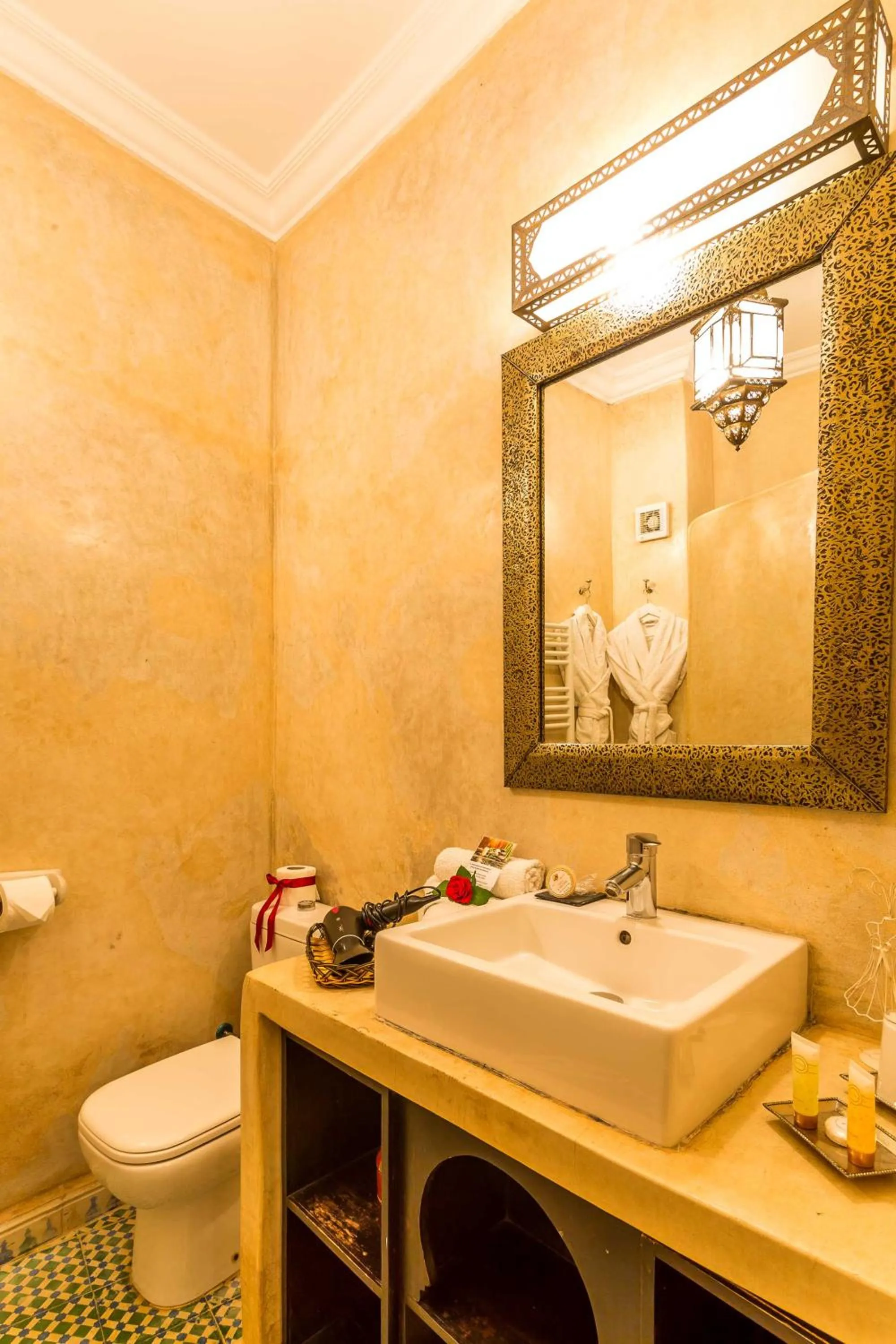 Bathroom in Riad Mouna