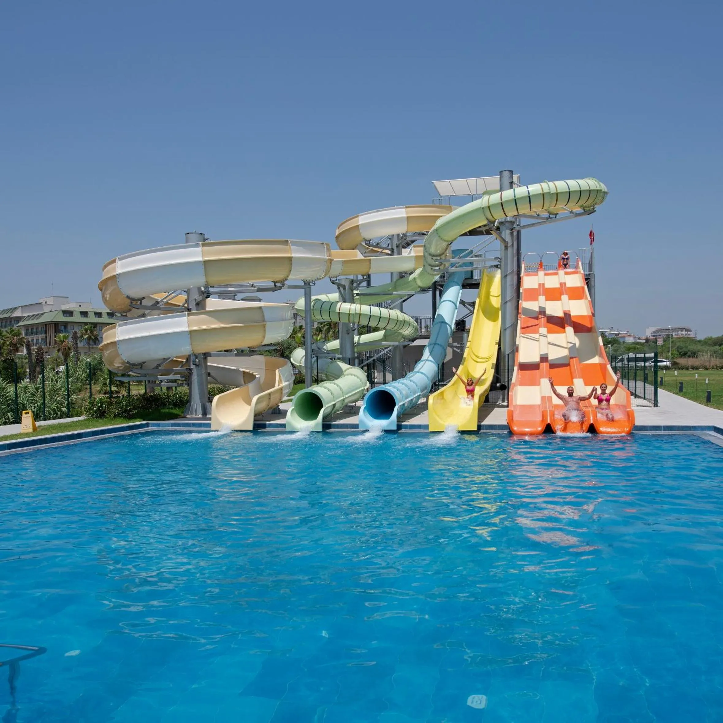 Swimming pool in Novum Garden Side Hotel