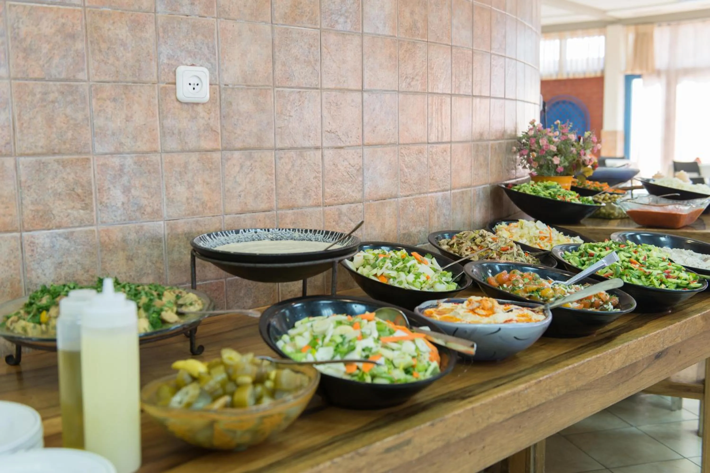 Breakfast in HI - Shlomi Hostel