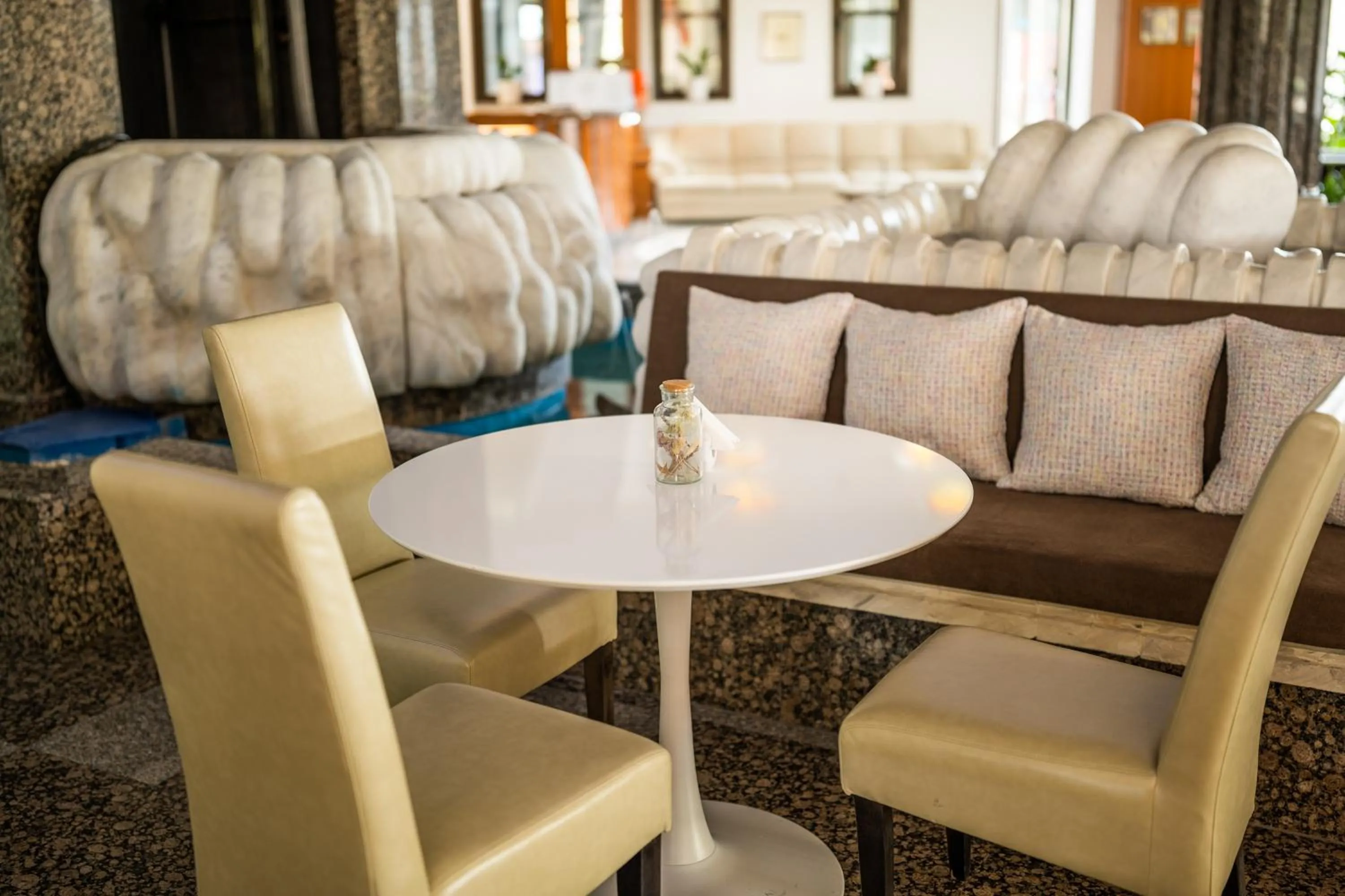 Restaurant/places to eat in Sole Mio Wellness & SPA