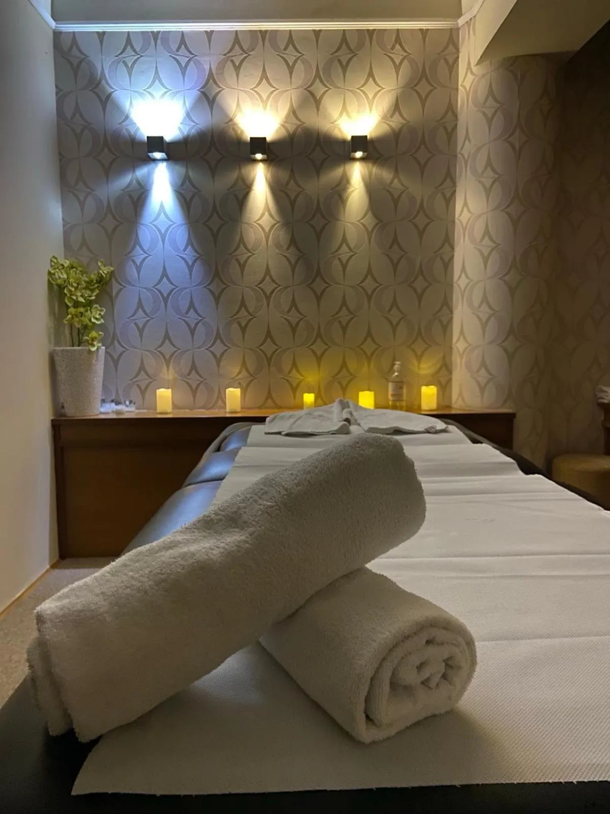 Massage, Bed in Sole Mio Wellness & SPA