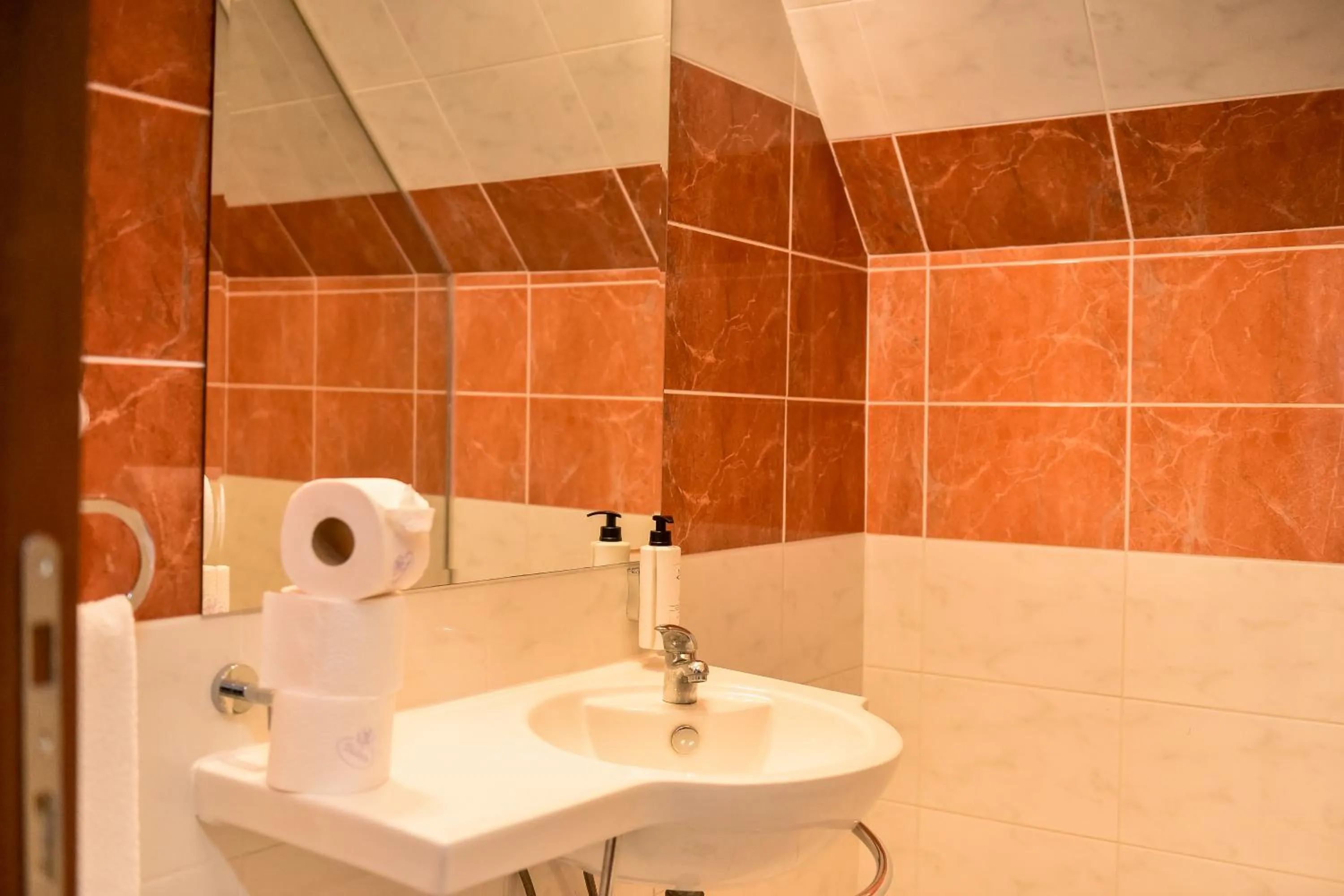 Toilet in Sole Mio Wellness & SPA