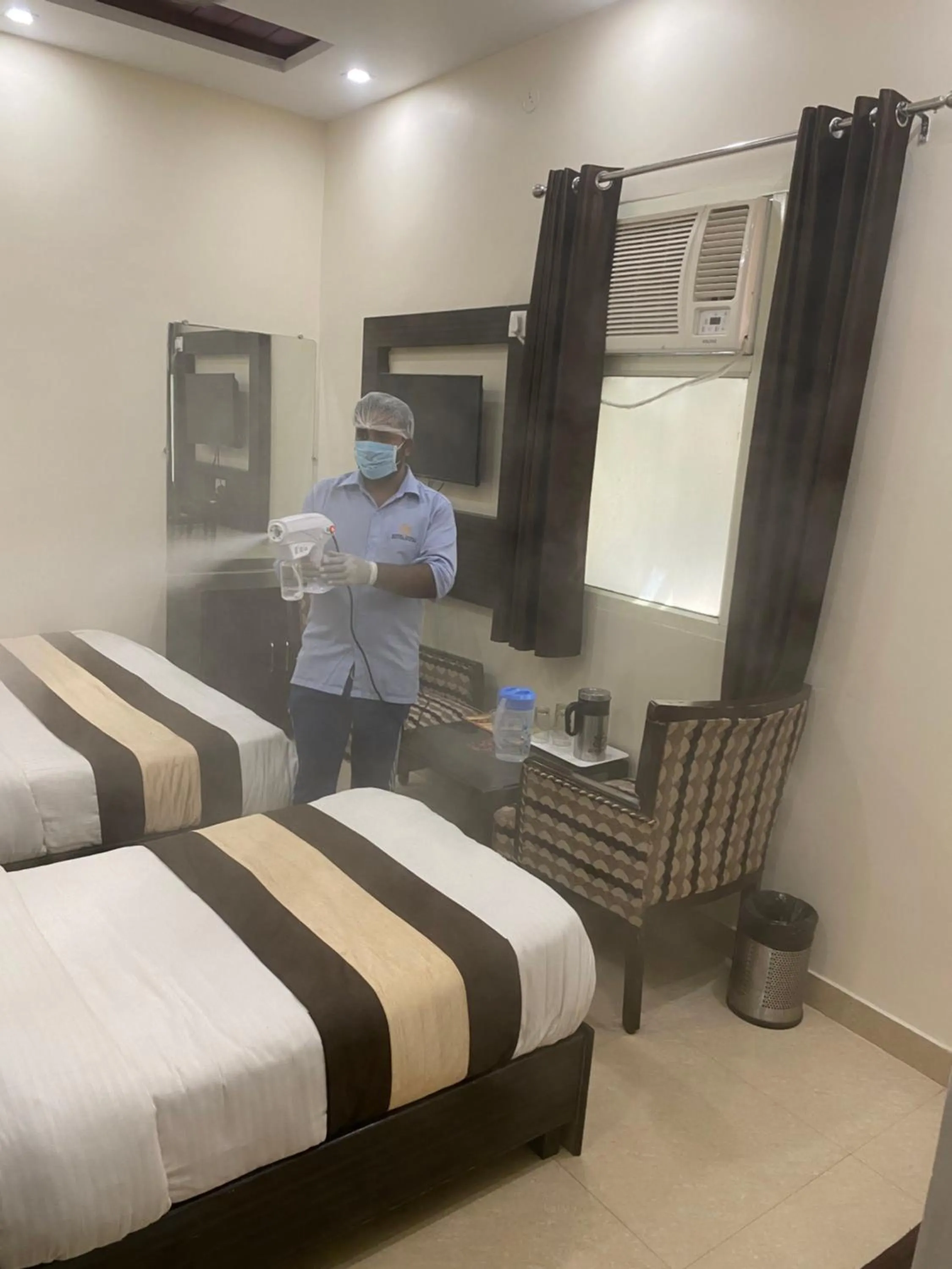 Bedroom in Hotel Gopal