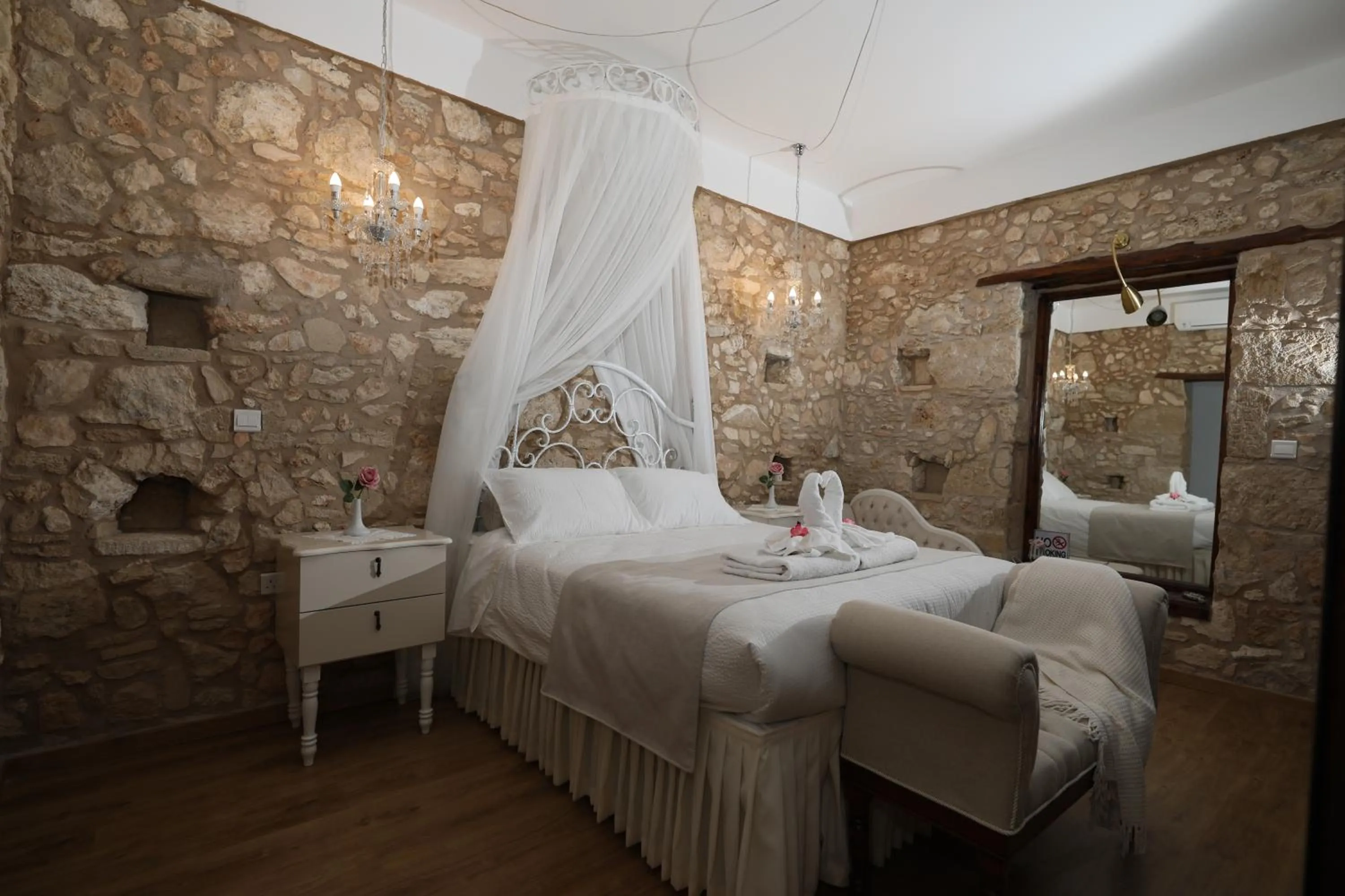 Bed in Hanna Koumi Boutique Hotel