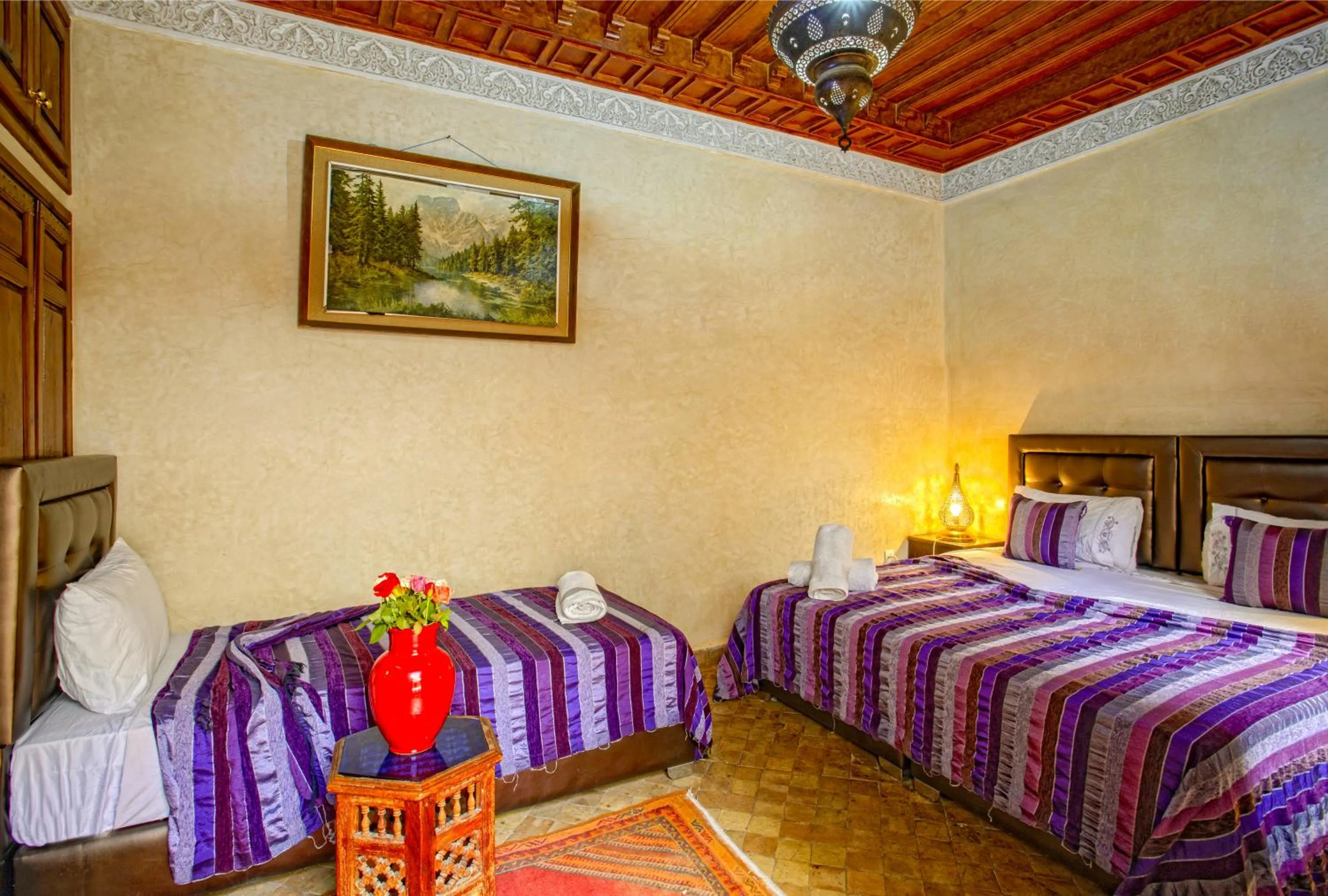Bedroom, Bed in Riad Lakhdar