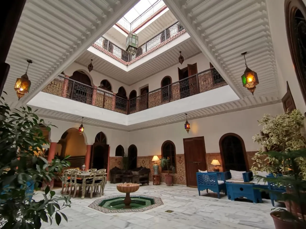 Property building in Riad Lakhdar