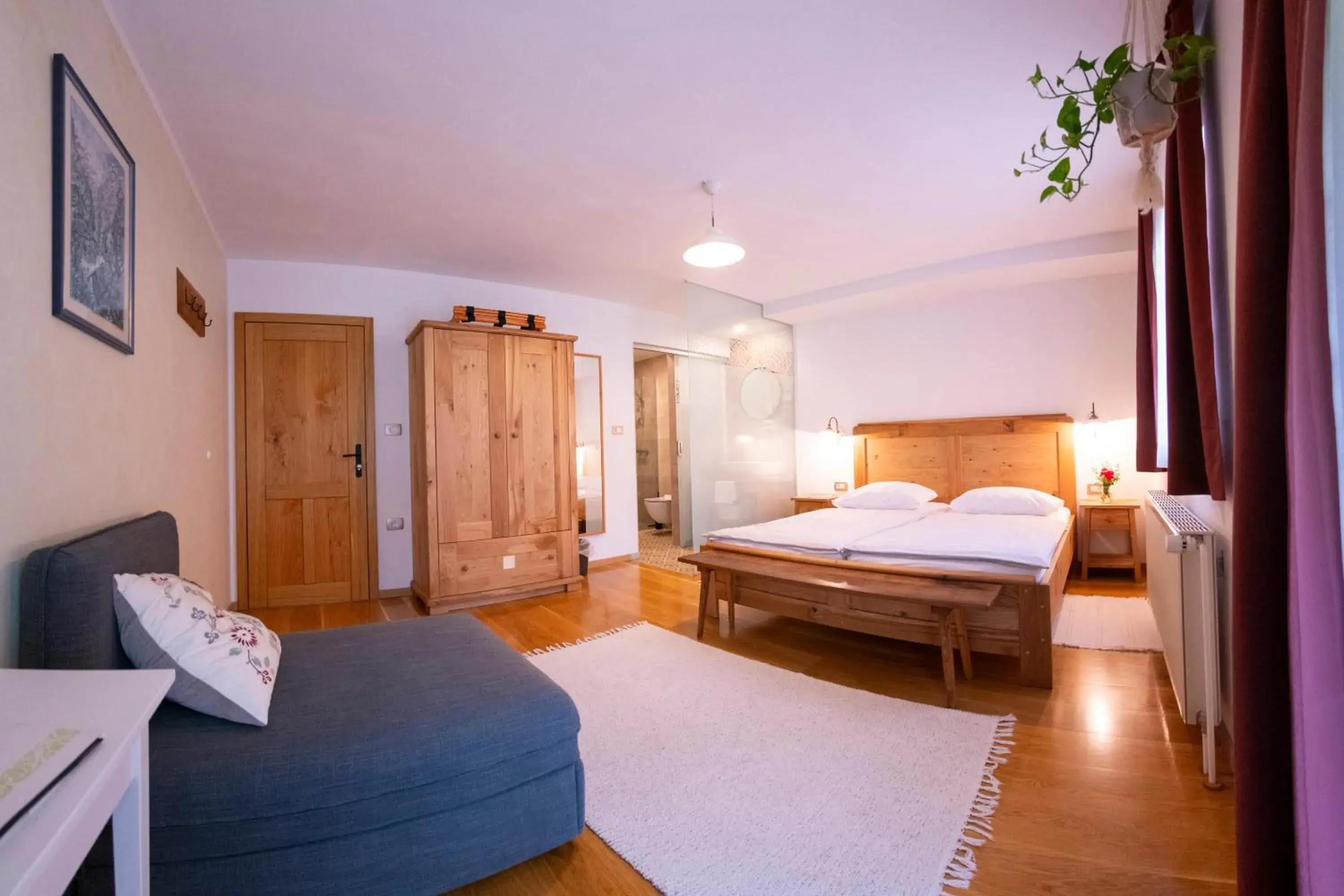 Double Room with Balcony in Tourist Farm Zelinc Double Room with Balcony in Tourist Farm Zelinc