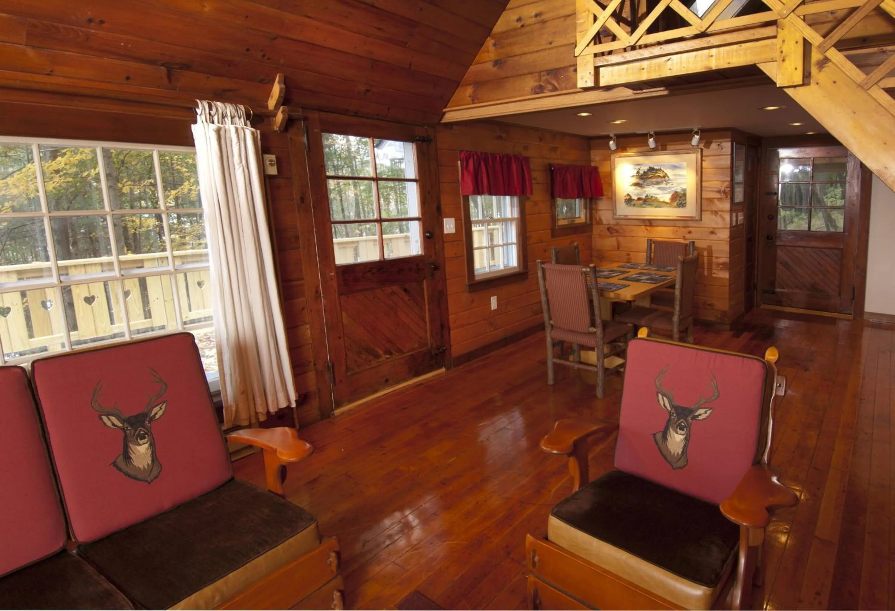 Cobblescote on the Lake