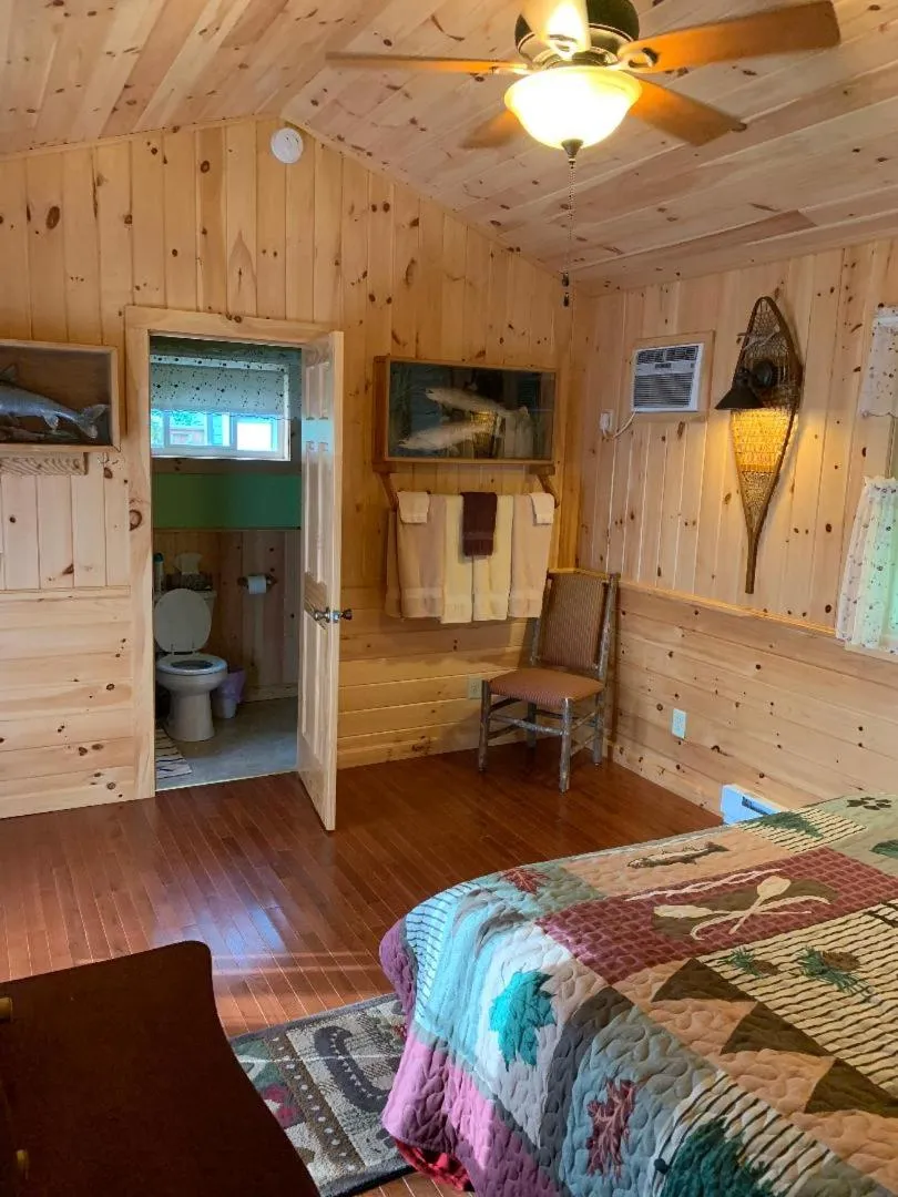 Cobblescote on the Lake