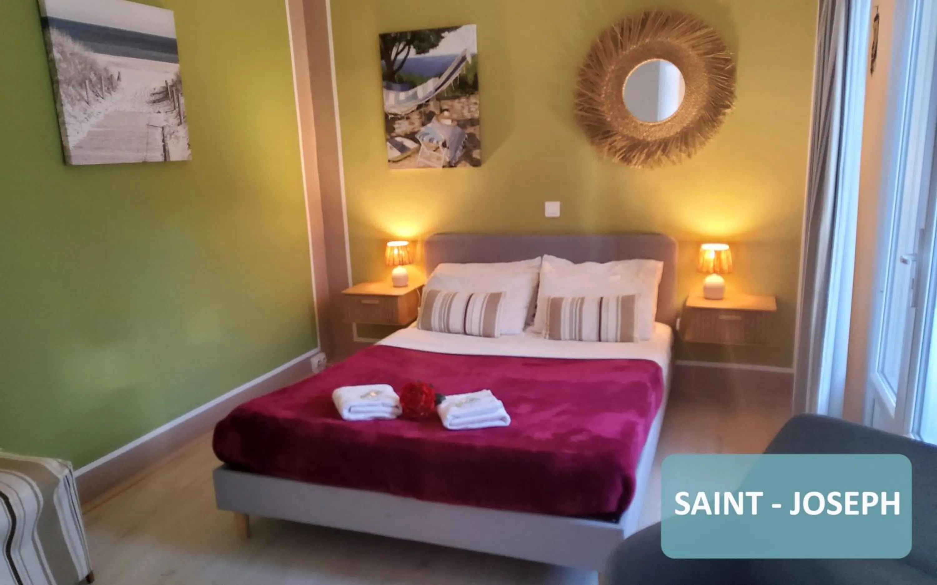 Bed in la Résidence Berceau de Bernadette - Bernadette's cradle - Near Bernadette'House