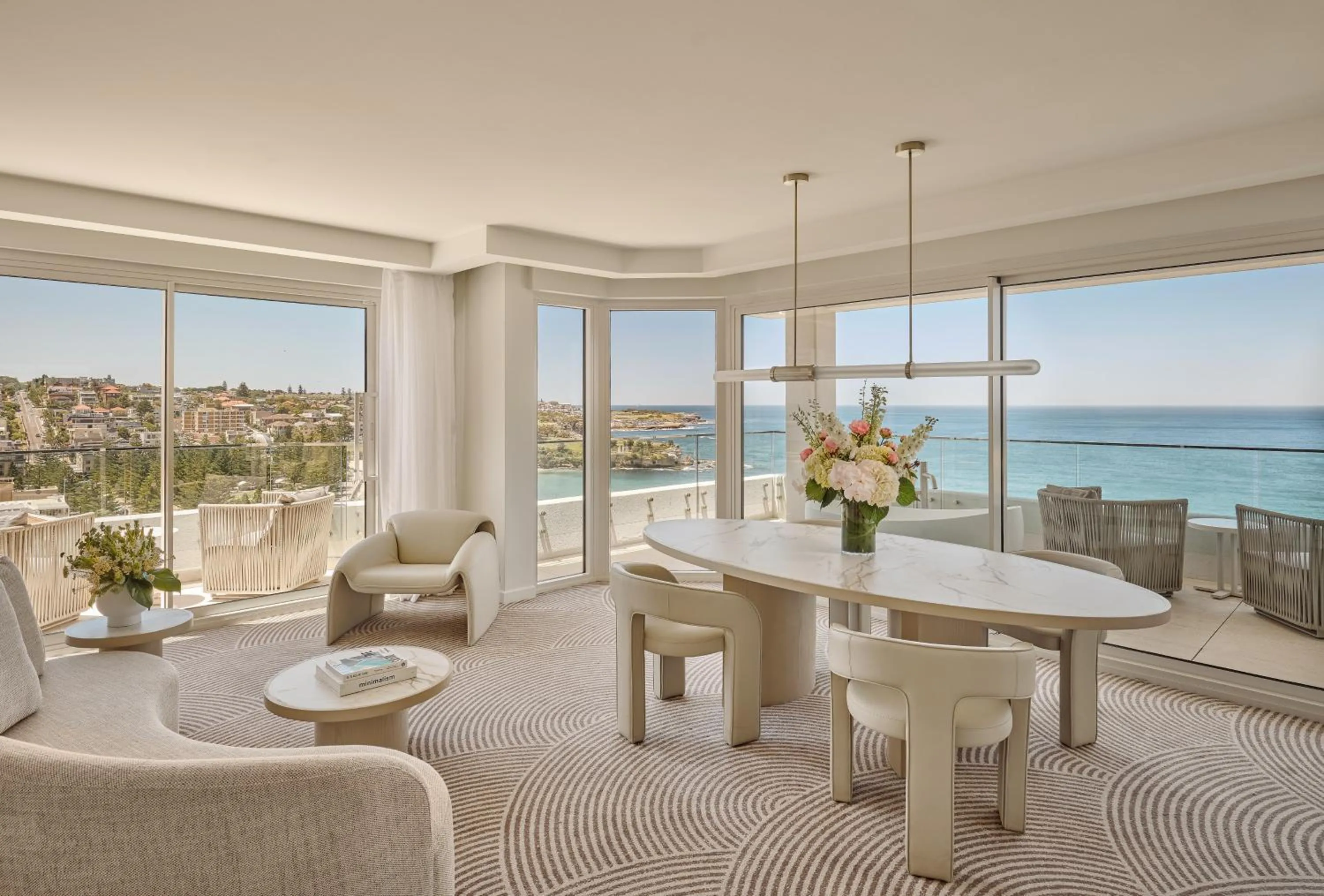 Living room in InterContinental Sydney Coogee Beach by IHG