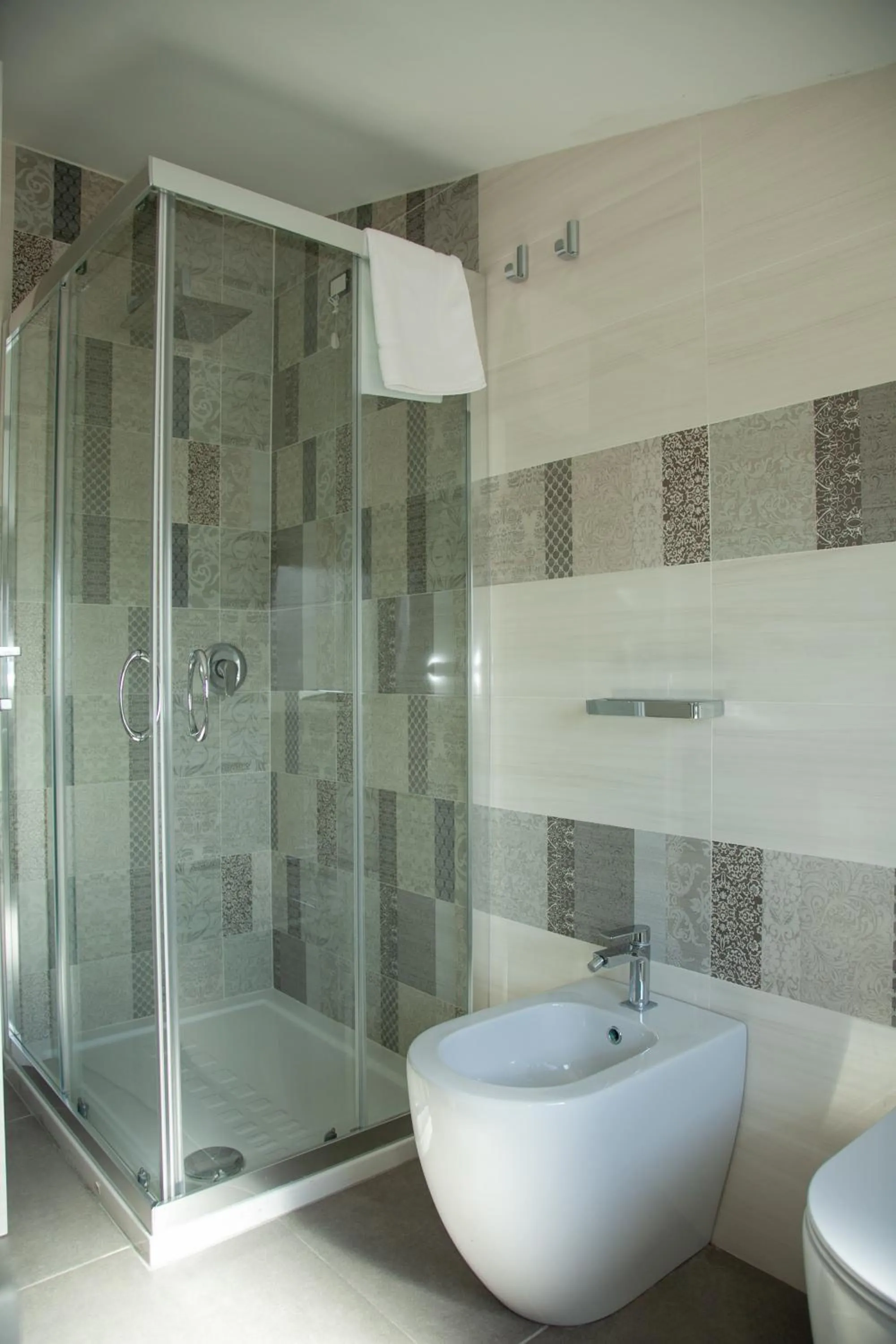 Shower in Hotel Dolce Stella